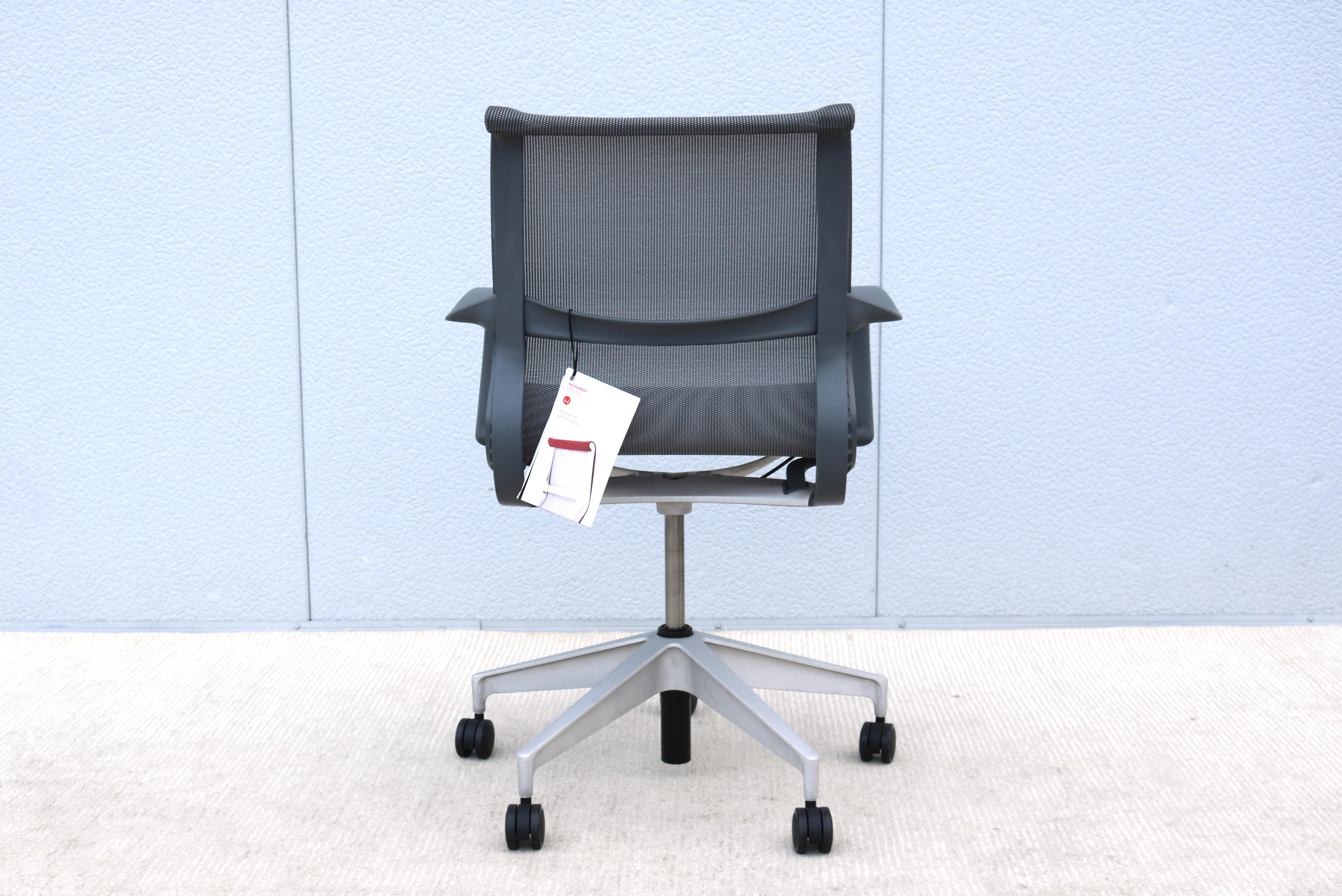 Herman Miller Brand New Setu Ergonomic Office Desk Chair in Lyris Alpine Mesh For Sale 3