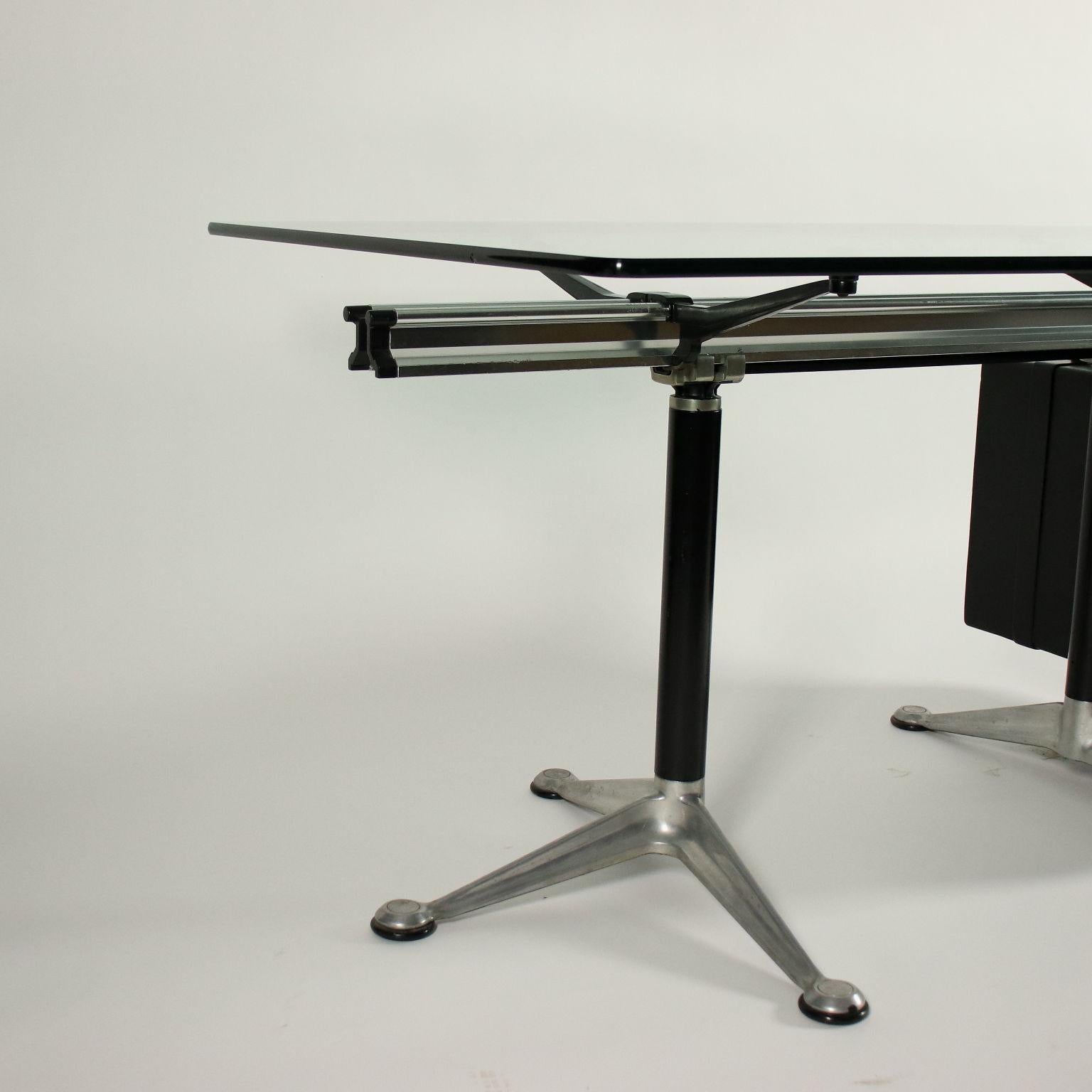 Herman Miller Bruce Burdick Desk Aluminium Metal Glass, 1970s-1980s 5