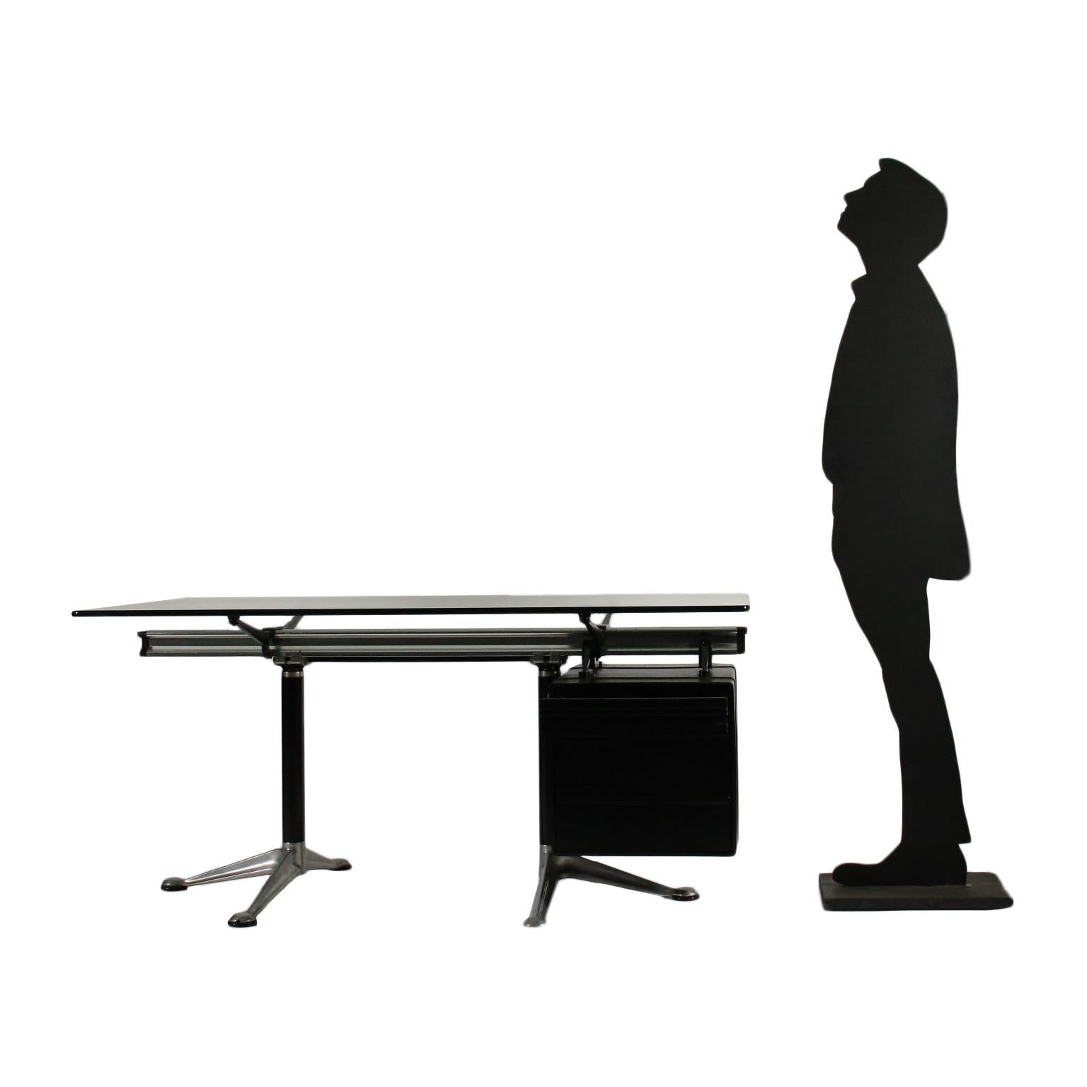herman miller glass desk