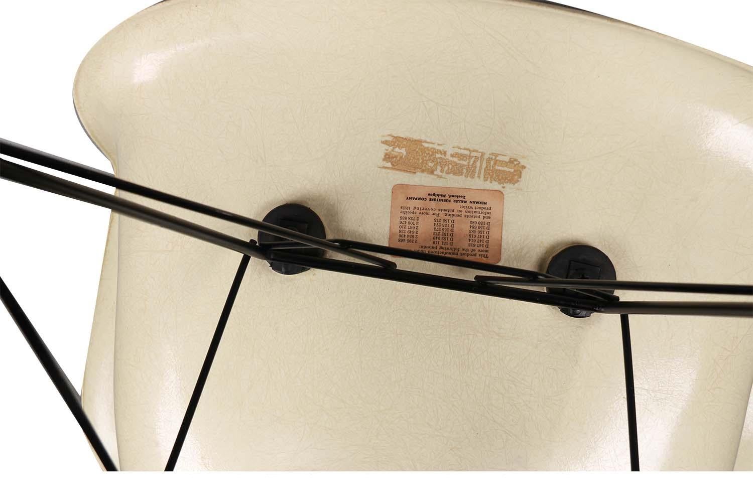 Fauteuil à bascule authentique RAR Charles Ray Eames de Herman Miller en vente 3