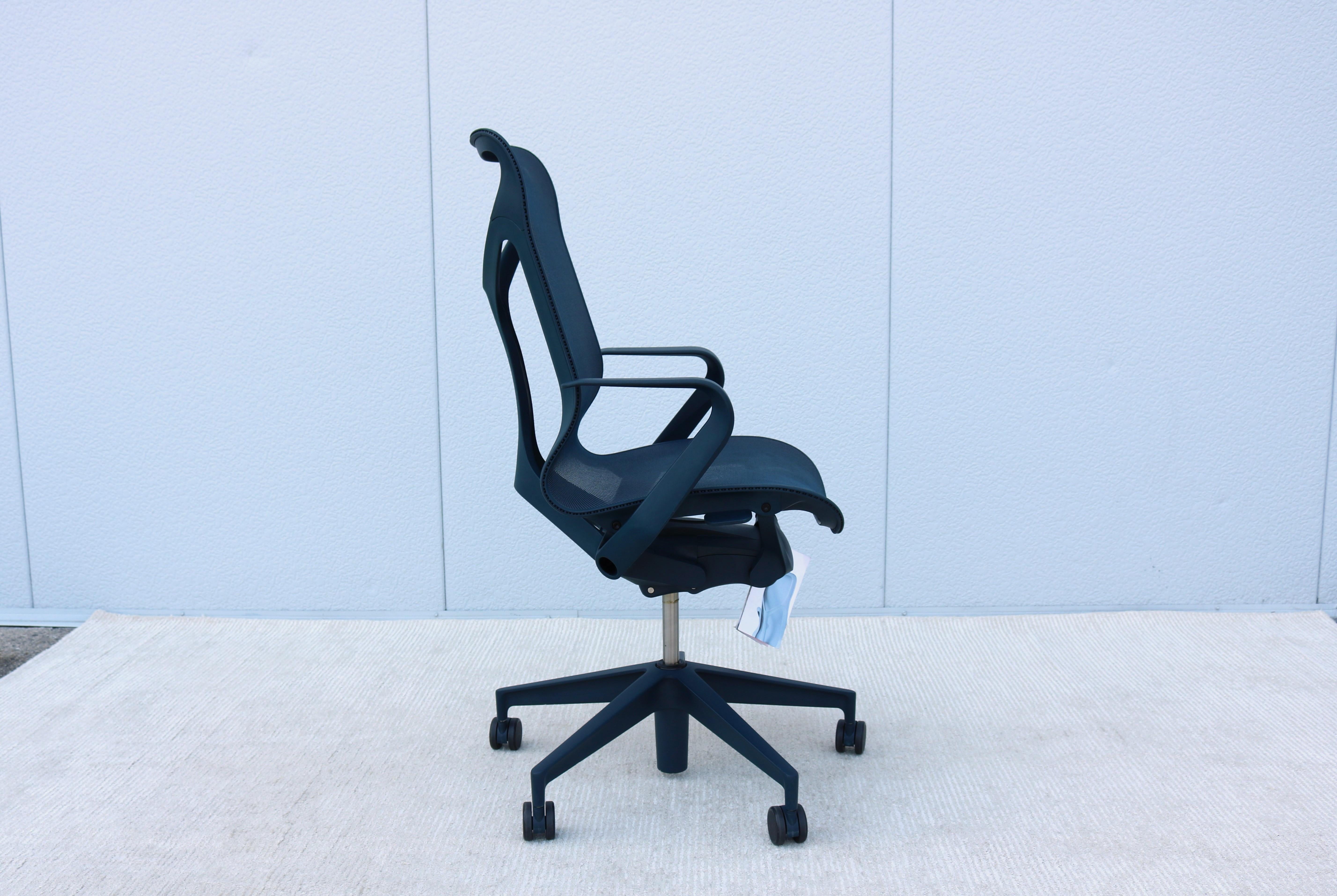 Herman Miller Cosm Mid Back Ergonomic Work Office Desk Chair, leicht gebraucht 3