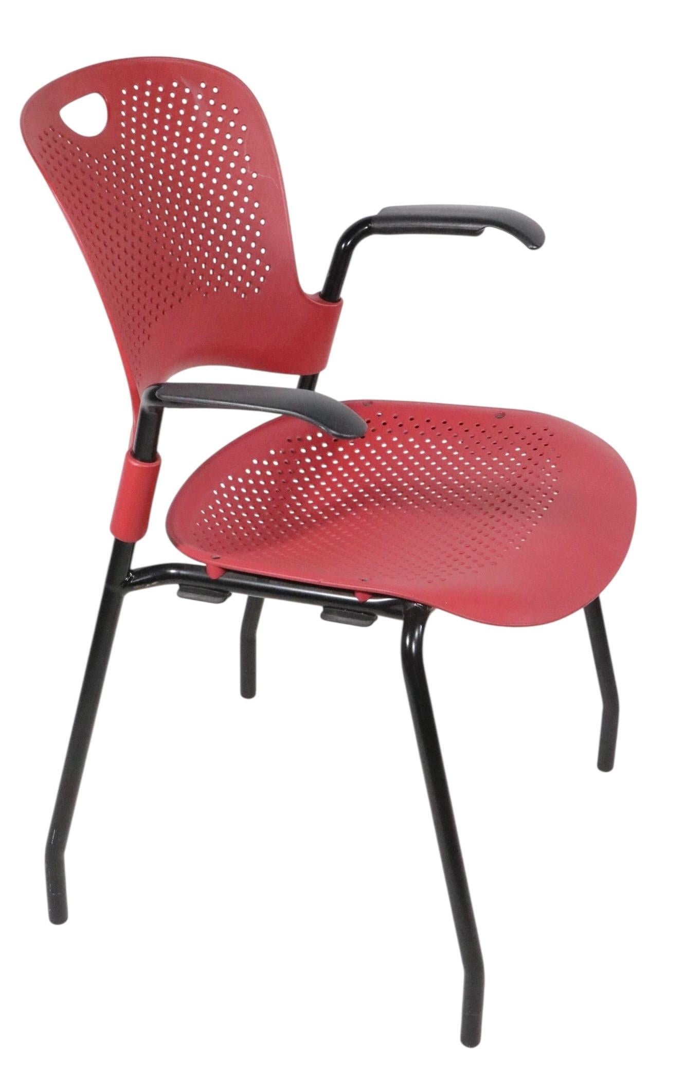 Herman Miller Dinette Set 4 Caper Chairs and Universal Base Cafe Dining Table im Angebot 3