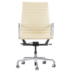 Used Herman Miller Eames 2011 Executive Aluminum Group Desk Chair 3x Available Ivory