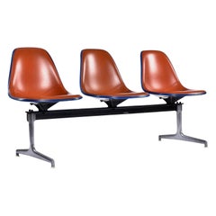Herman Miller Eames Panca a 3 posti in tandem Eastern Air Lines Arancione Rosso Naugahyde
