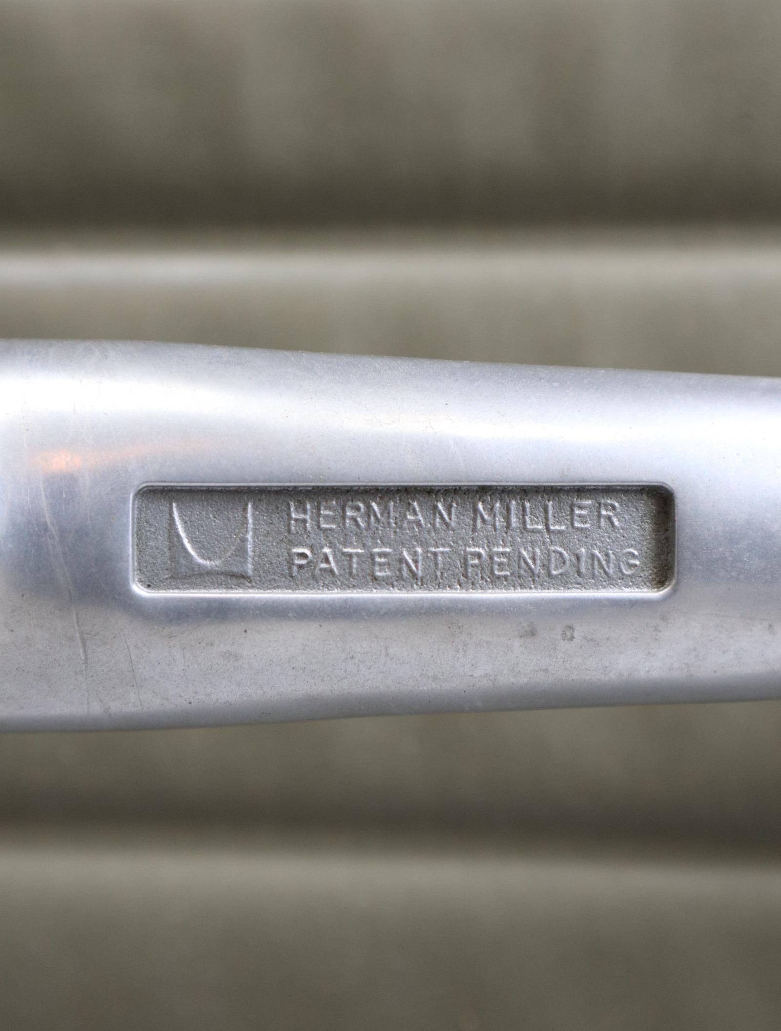 Herman Miller Eames Aluminum Group Ottoman 5