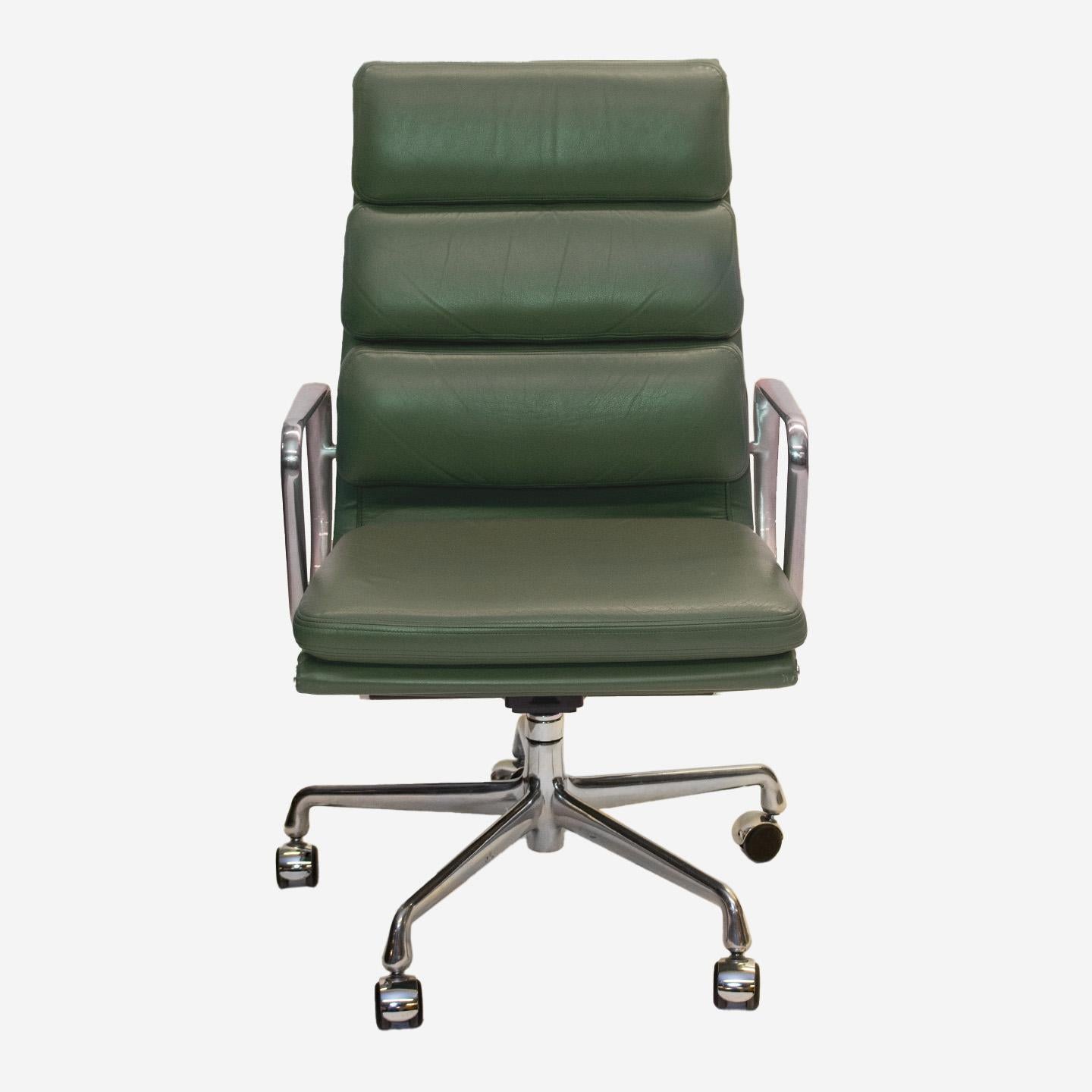 American Herman Miller Eames Soft Pad Tall Executive Leather Chair in Olive Green