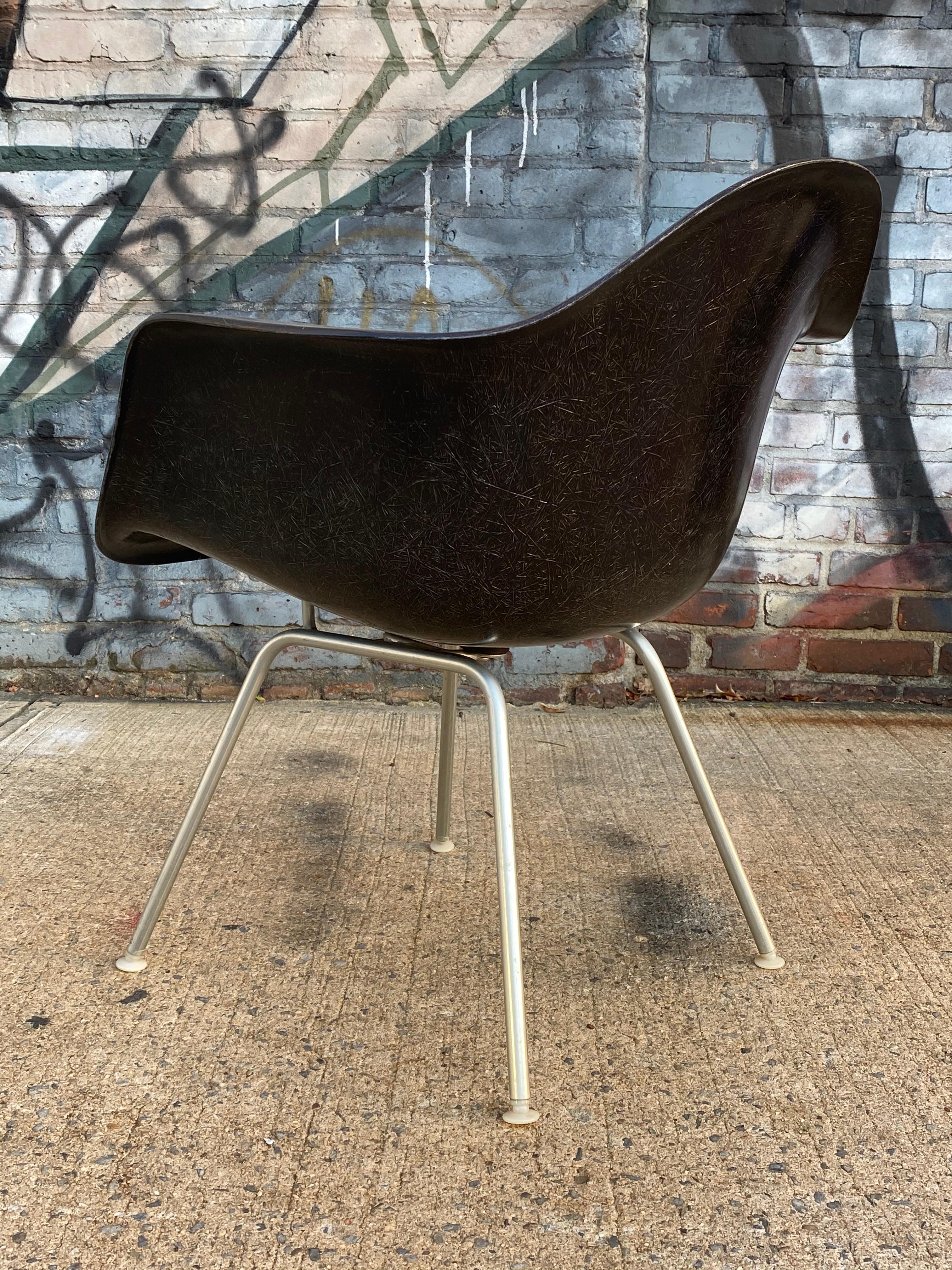 Fiberglass Herman Miller Eames Black Lounge Armchair model LAX