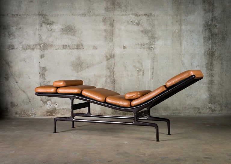 Herman Miller Eames Chaise Lounge at 1stDibs herman miller chaise lounge