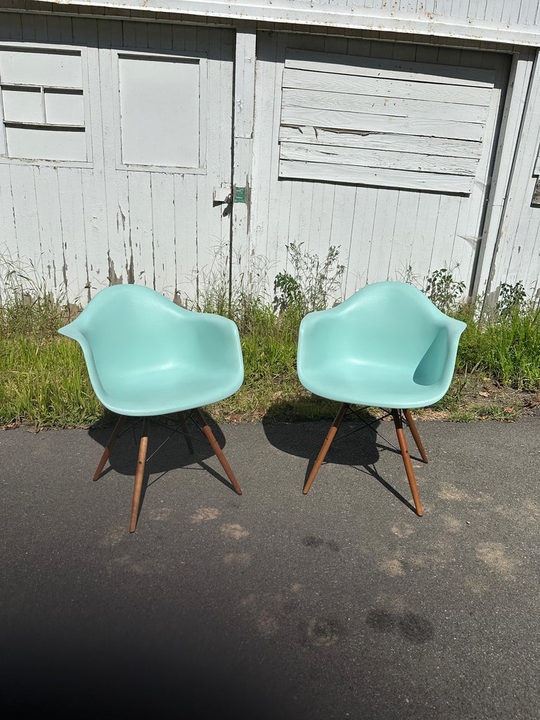 Herman Miller Eames DAW Chair Set of (2) For Sale at 1stDibs