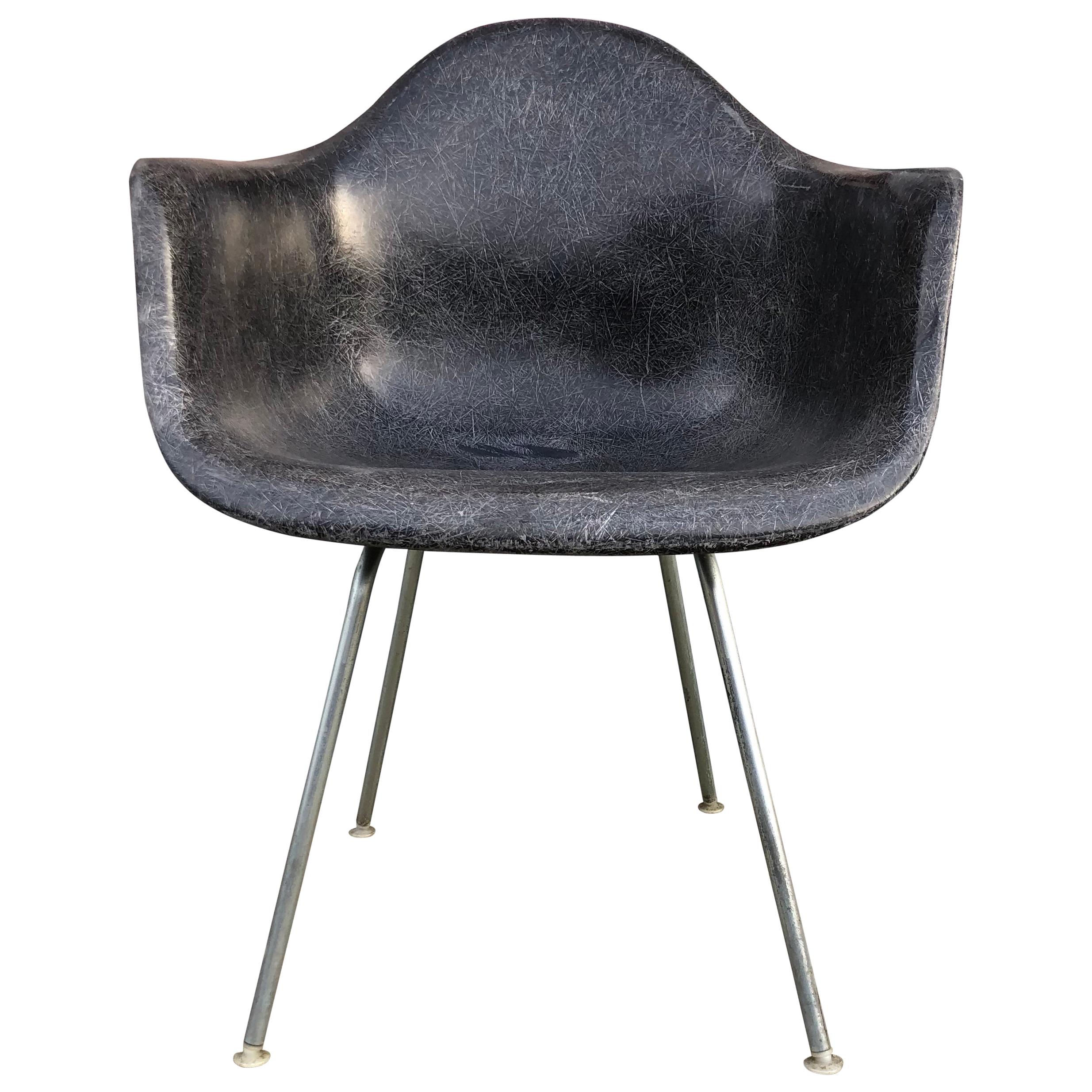 Herman Miller Eames DAX Armchair in Elephant Grey