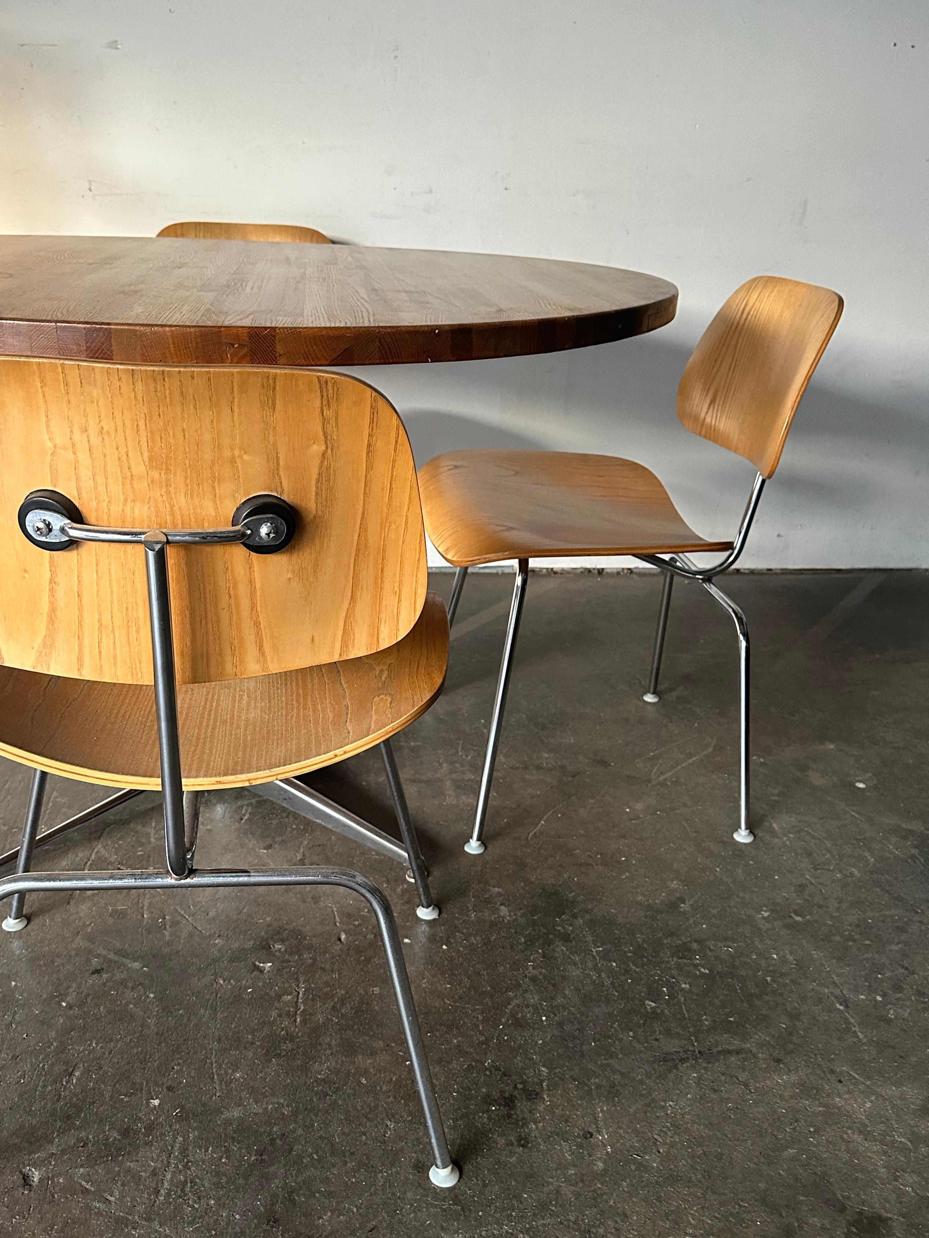 Herman Miller Eames DCM Dining Chair Set with 48” Round Butcher Block Table For Sale 5