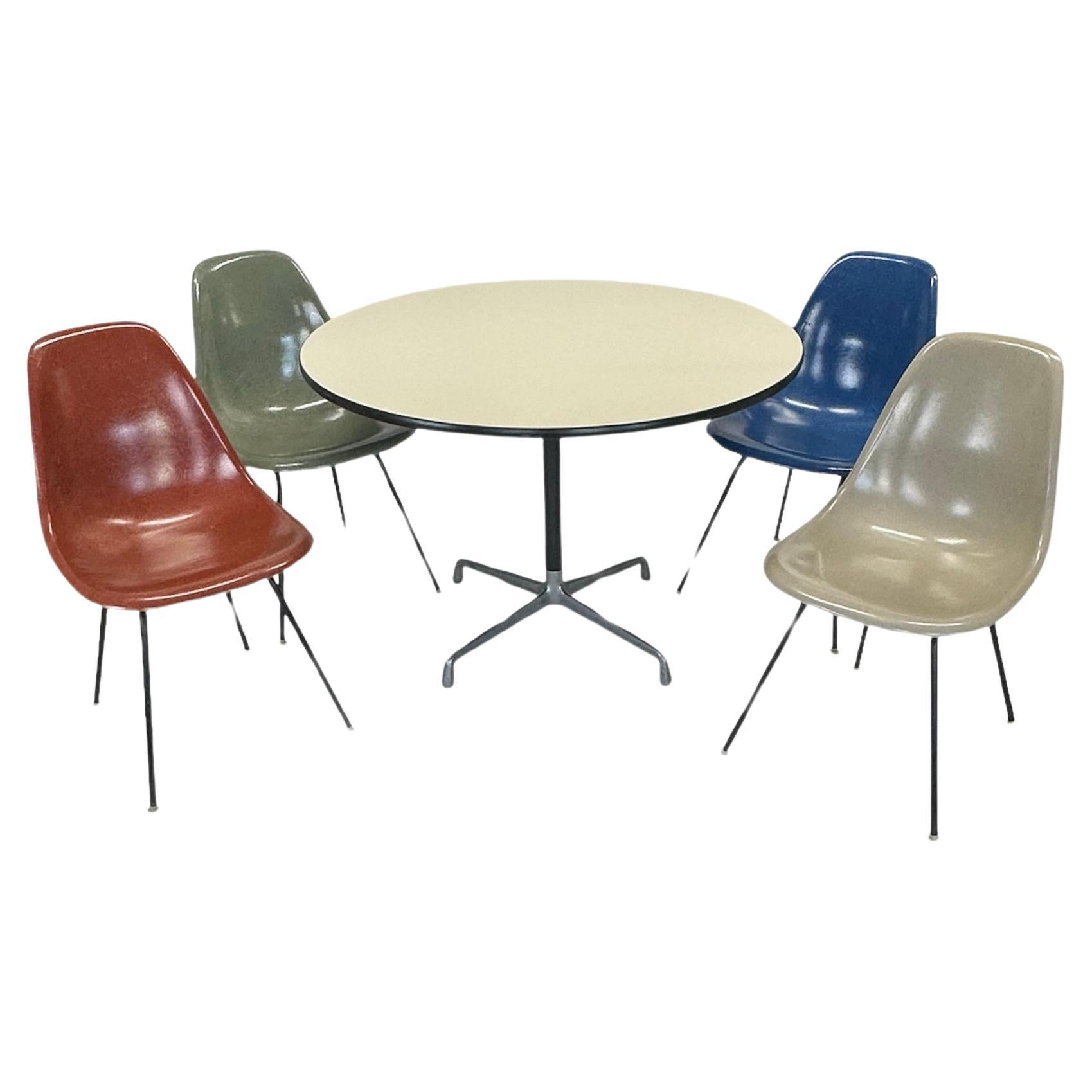 Herman Miller Eames Dining Chair and Table Set For Sale