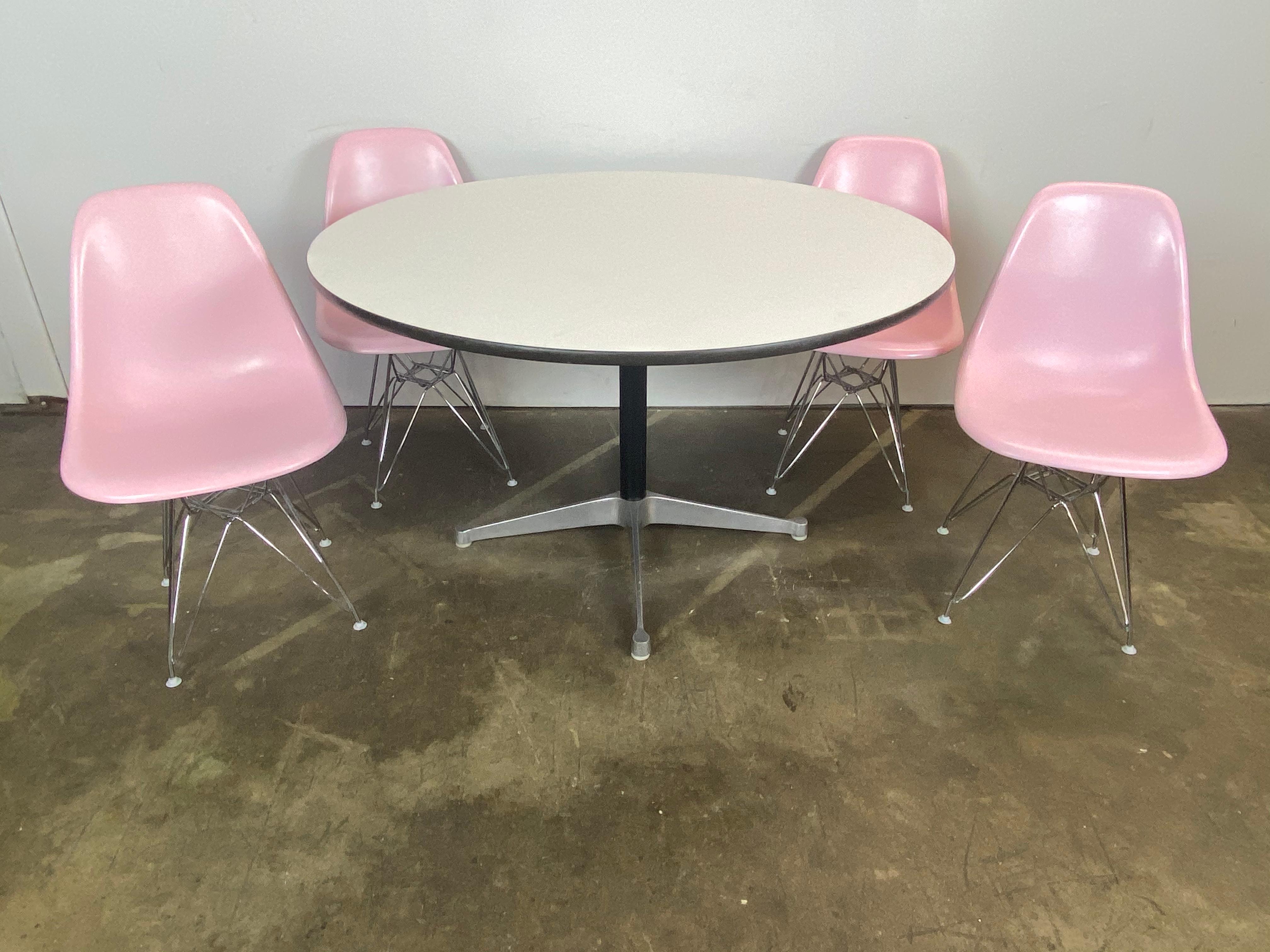 North American Herman Miller Eames Dining Set with 4 Chairs For Sale