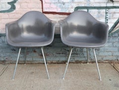 Herman Miller Eames Elephant Grau Sessel