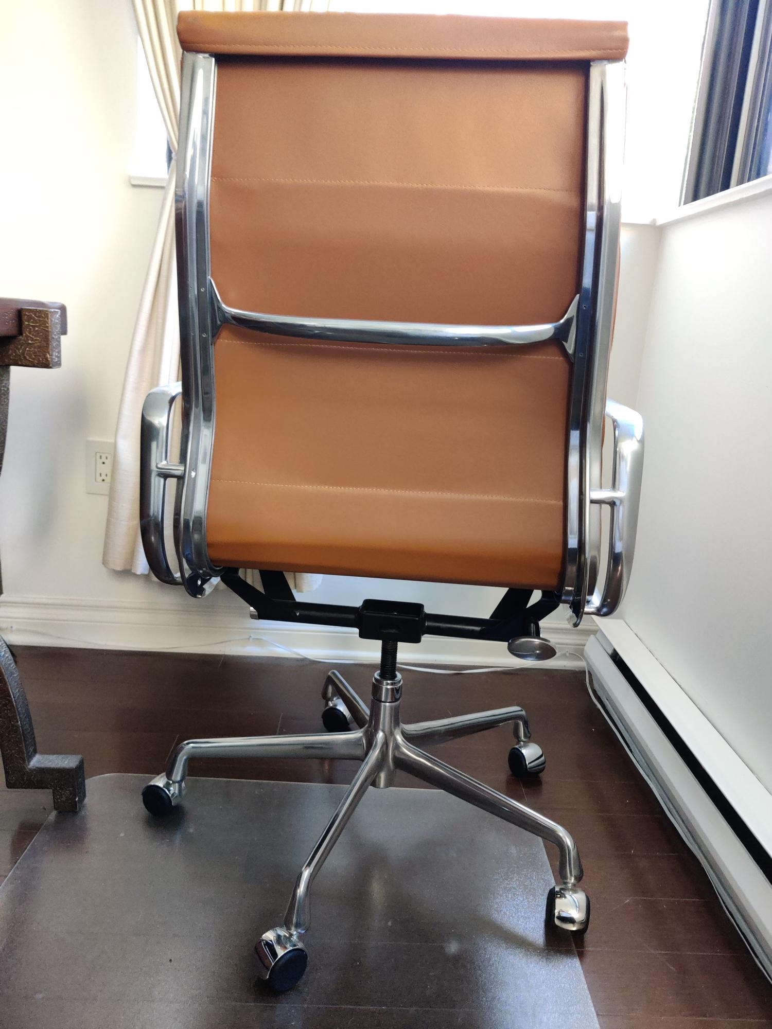 American Herman Miller Eames Executive Height Soft Pad Office Chair