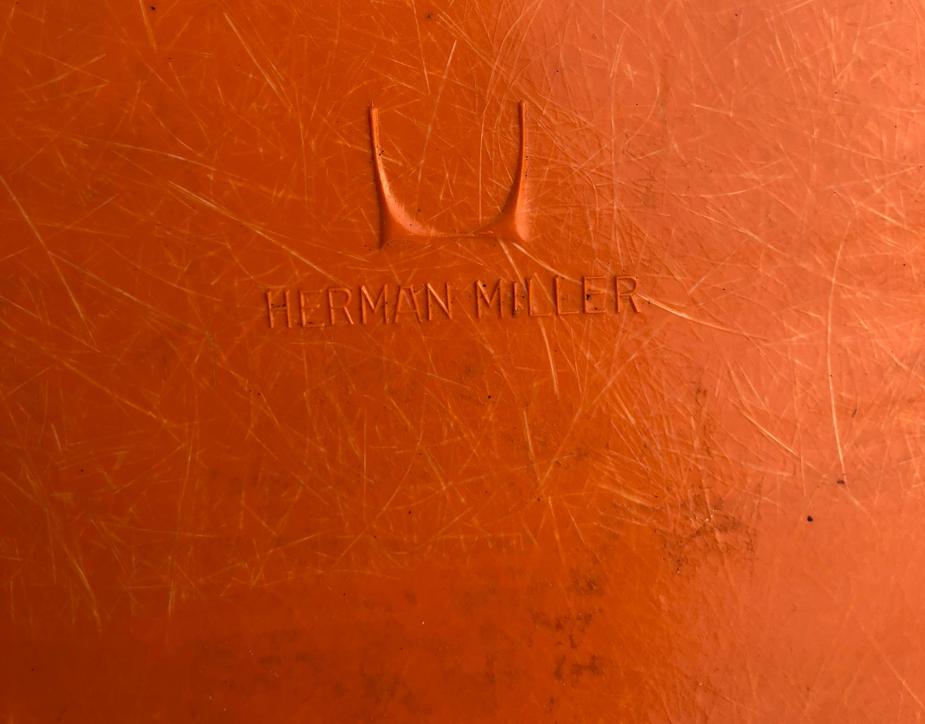 Mid-Century Modern Herman Miller Eames Fiberglass DAX Armchair