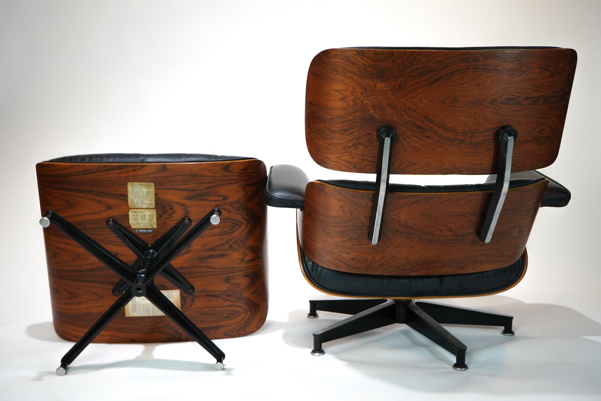 Metal Herman Miller Eames Lounge Chair and Ottoman, 1975