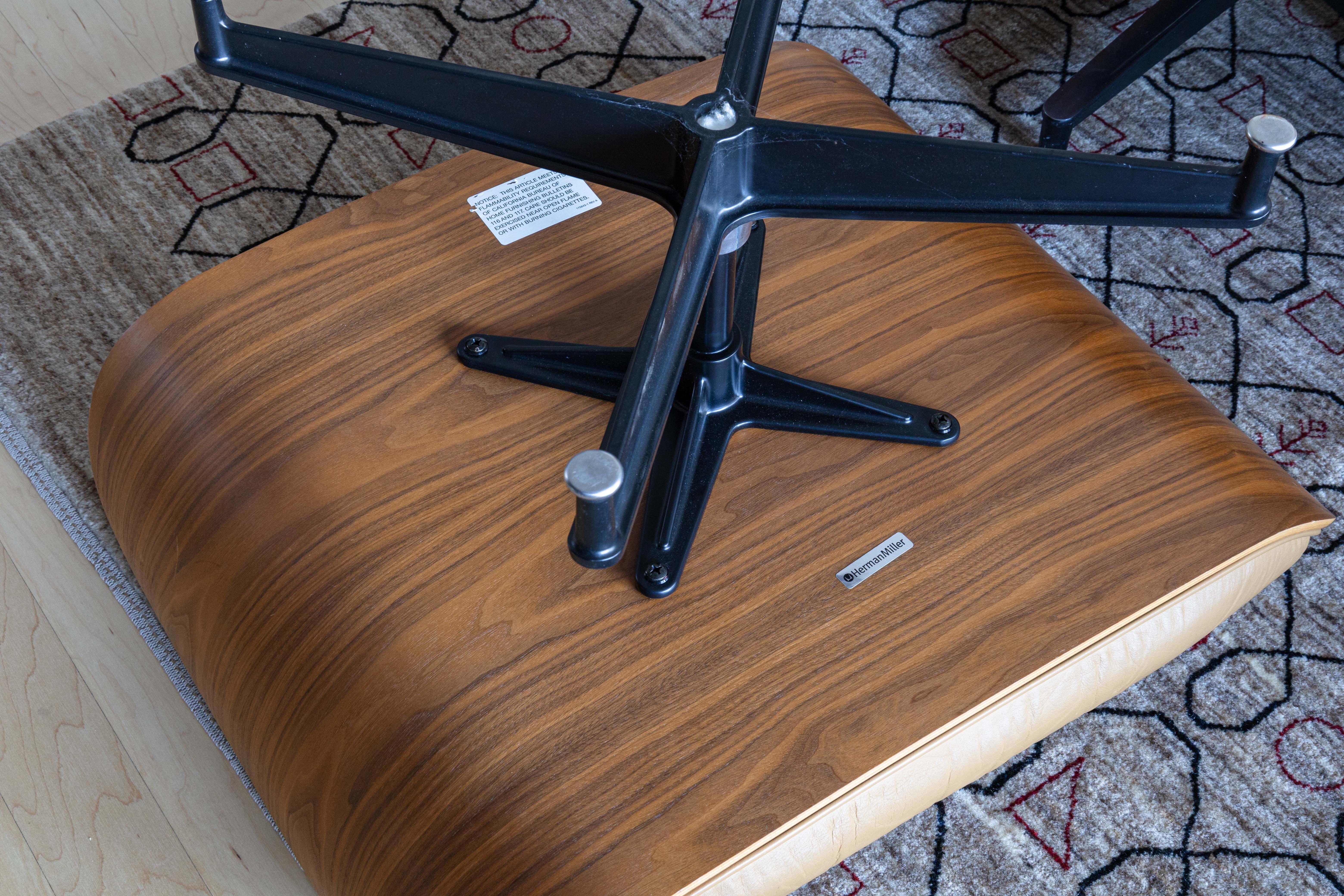 Herman Miller Eames Lounge Chair and Ottoman Beige 50th Anniversary Edition 6