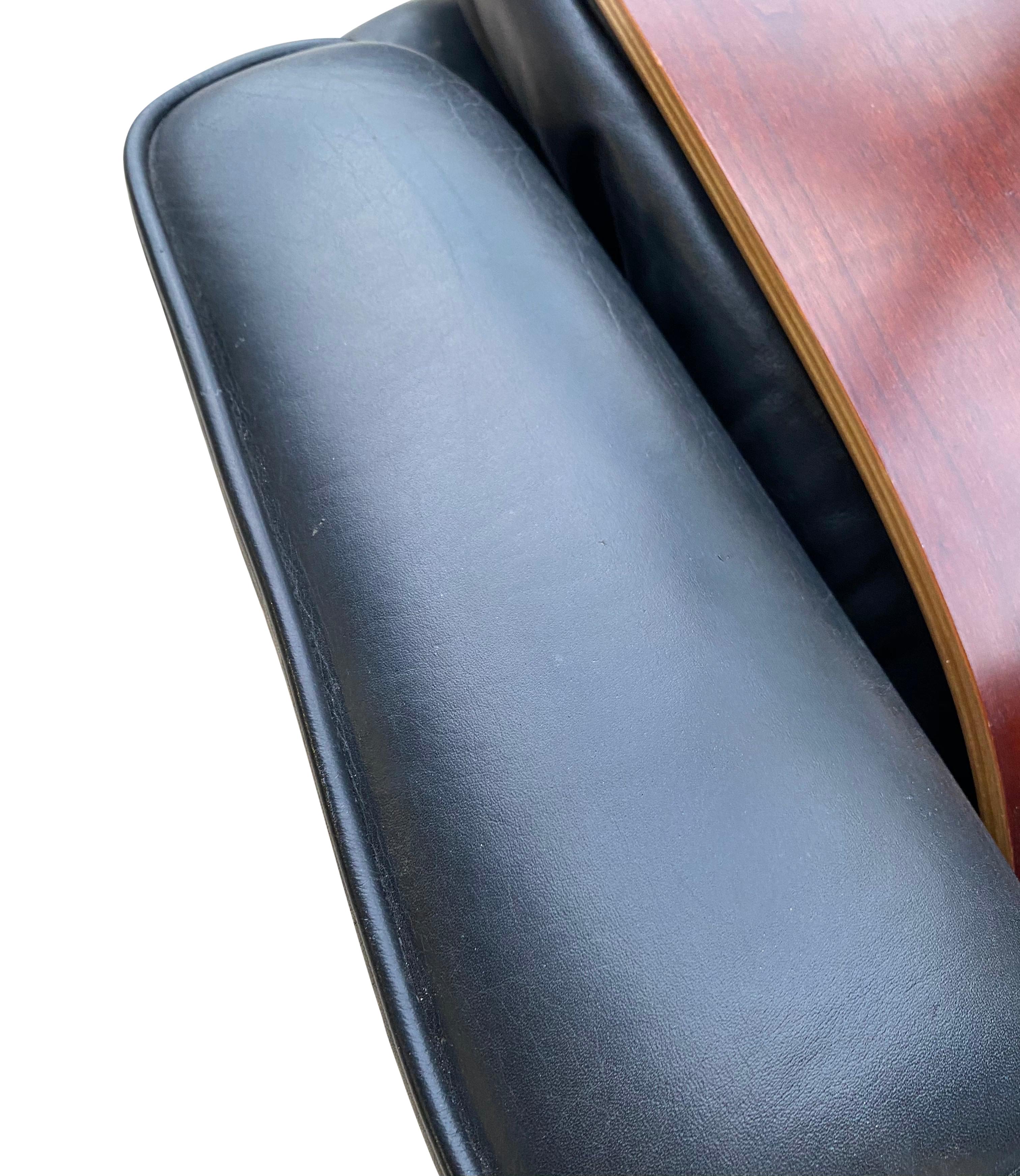 Herman Miller Eames Lounge Chair and Ottoman 2