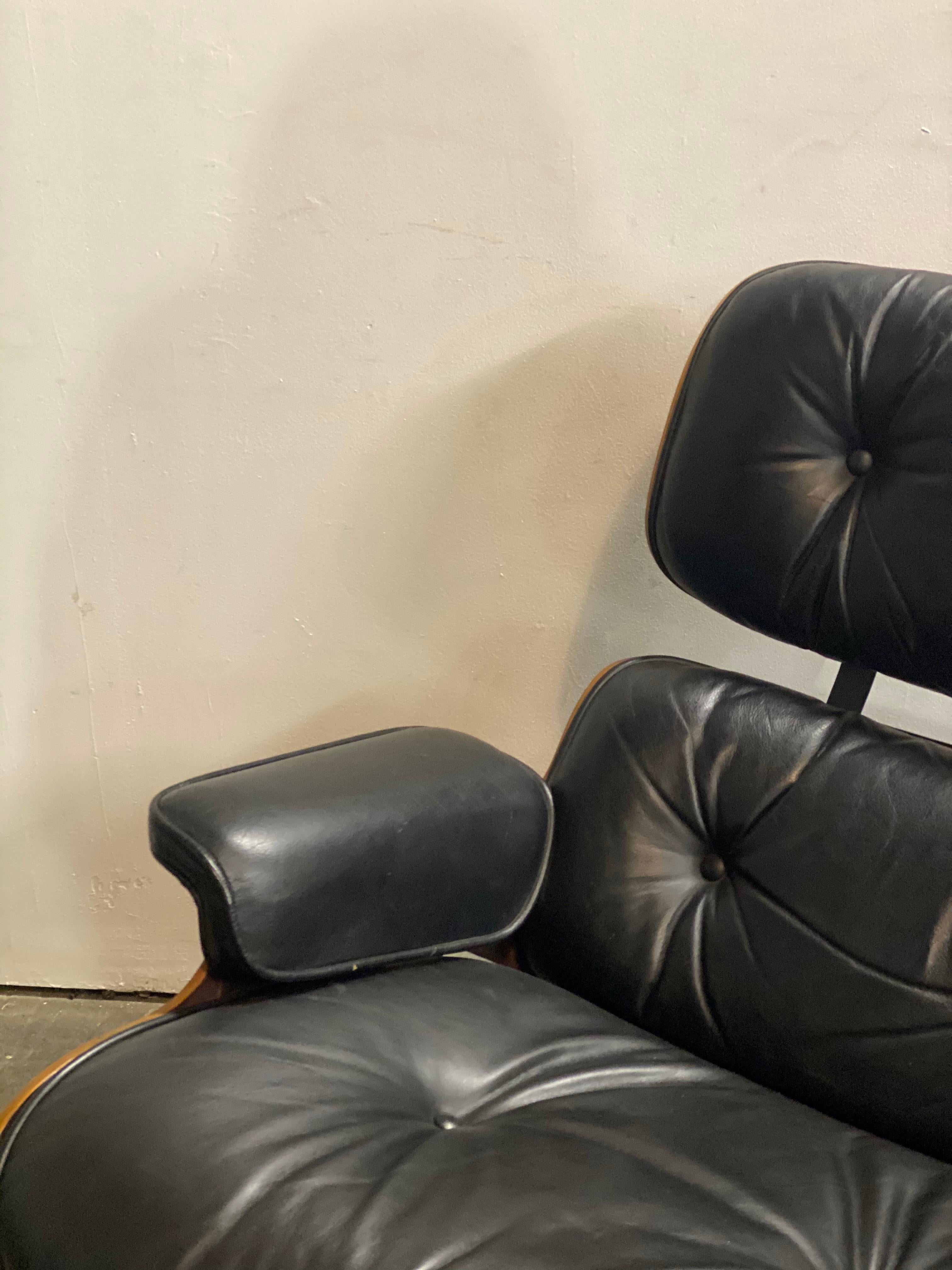 Herman Miller Eames Lounge Chair and Ottoman 4