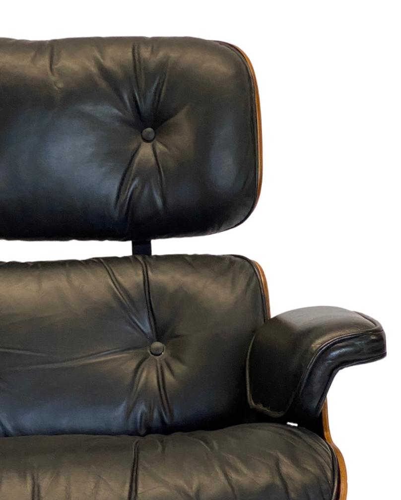 Américain Chaise longue et pouf Eames d'Herman Miller en vente