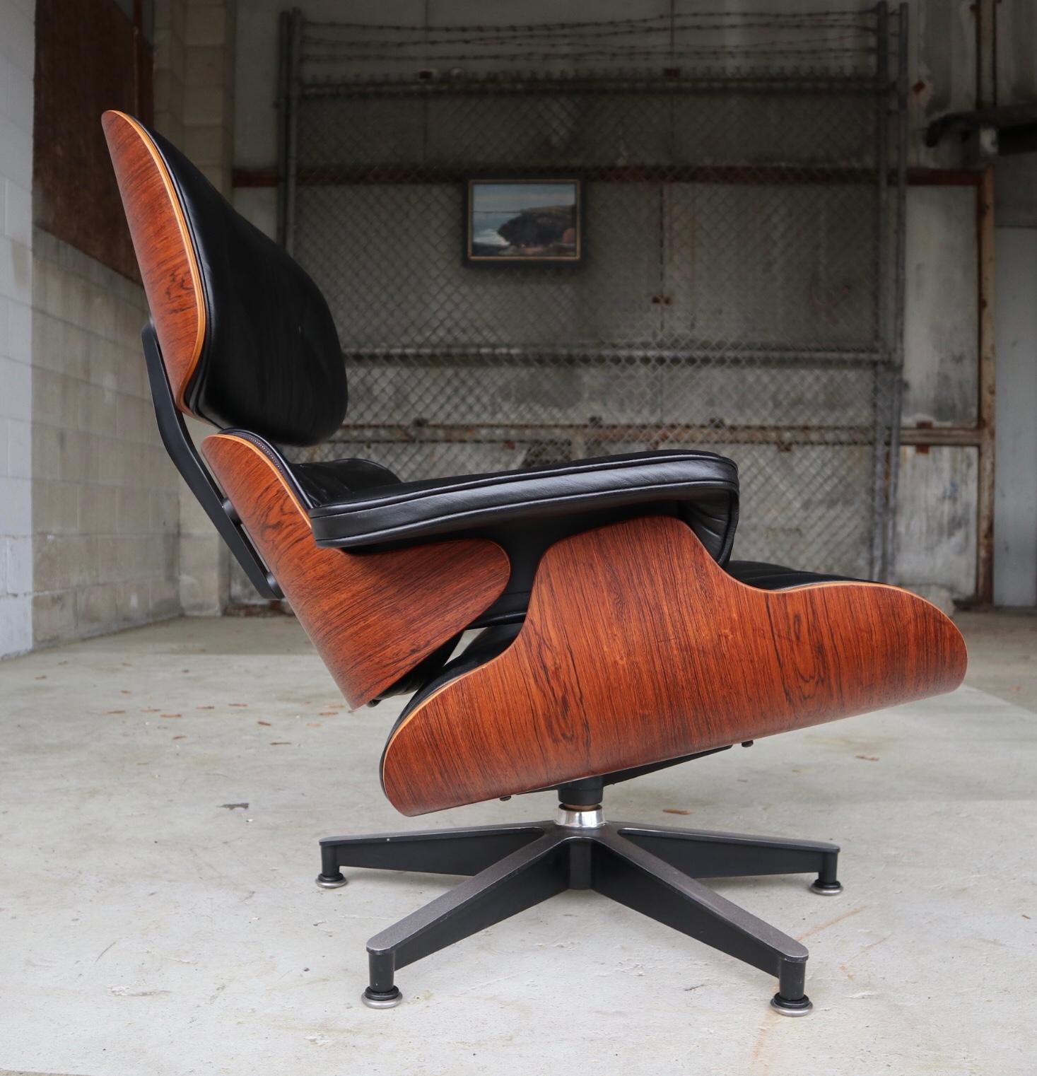 Herman Miller Eames Lounge Chair and Ottoman in Rosewood 3