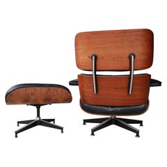 Herman Miller Eames Lounge Chair and Ottoman in Rosewood
