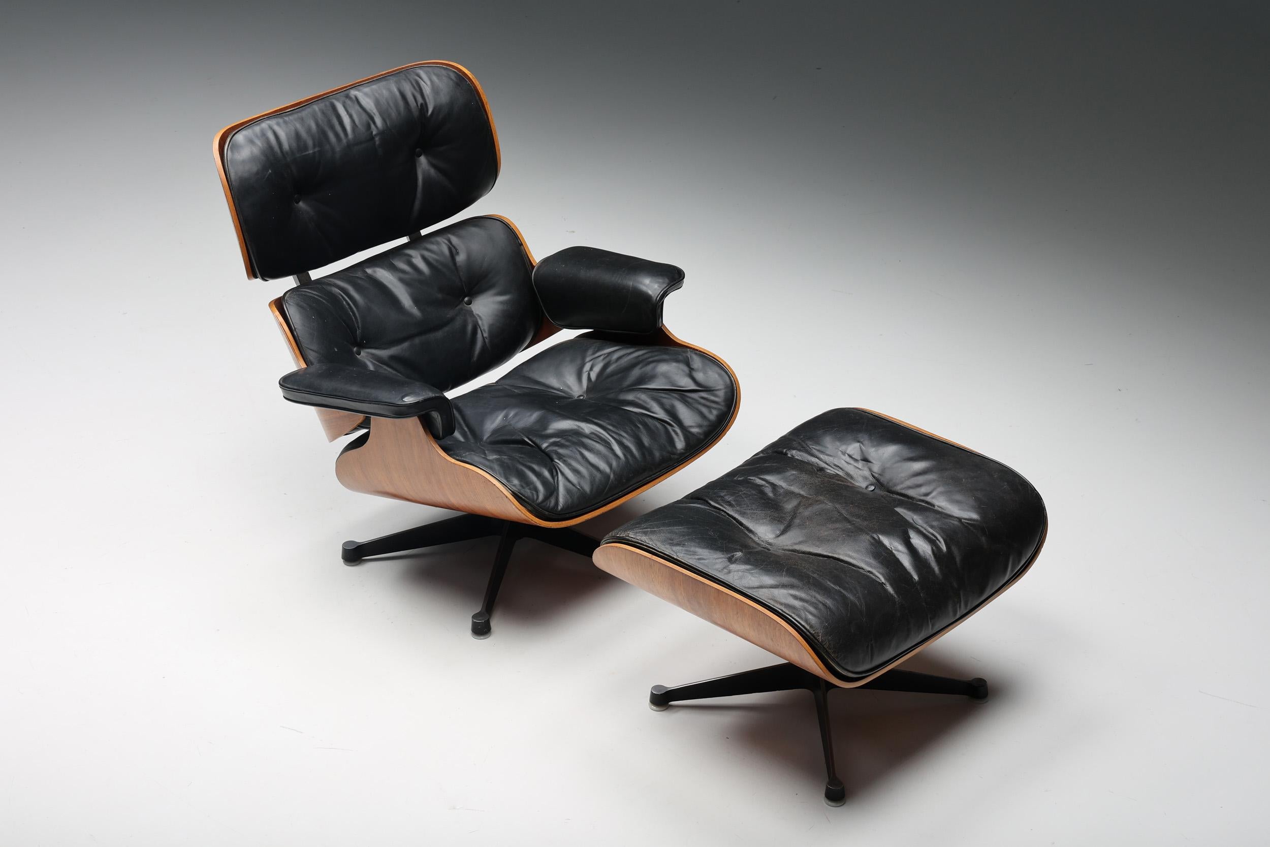 Mid-Century Modern Herman Miller Eames Lounge Chair & Ottoman, models 670 & 671, 1957