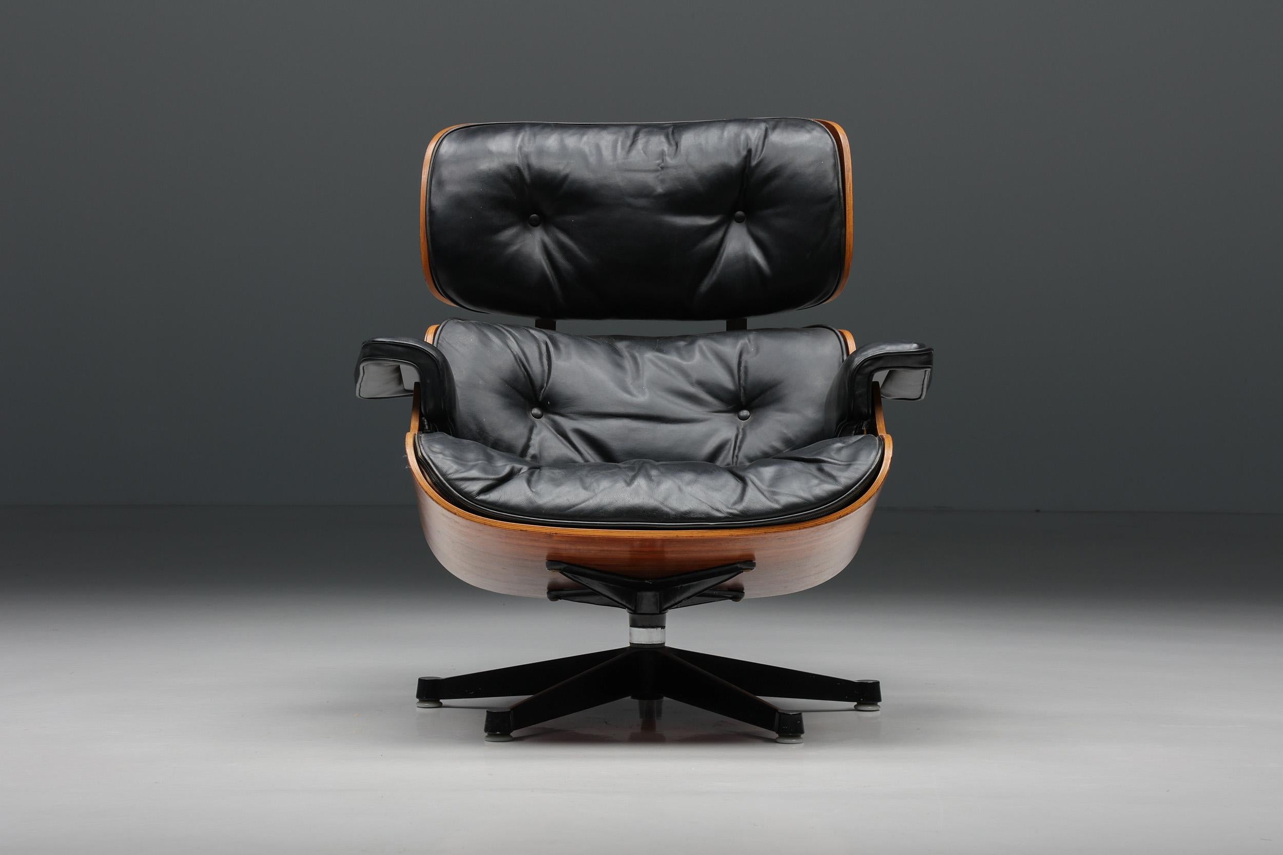 Mid-20th Century Herman Miller Eames Lounge Chair & Ottoman, models 670 & 671, 1957
