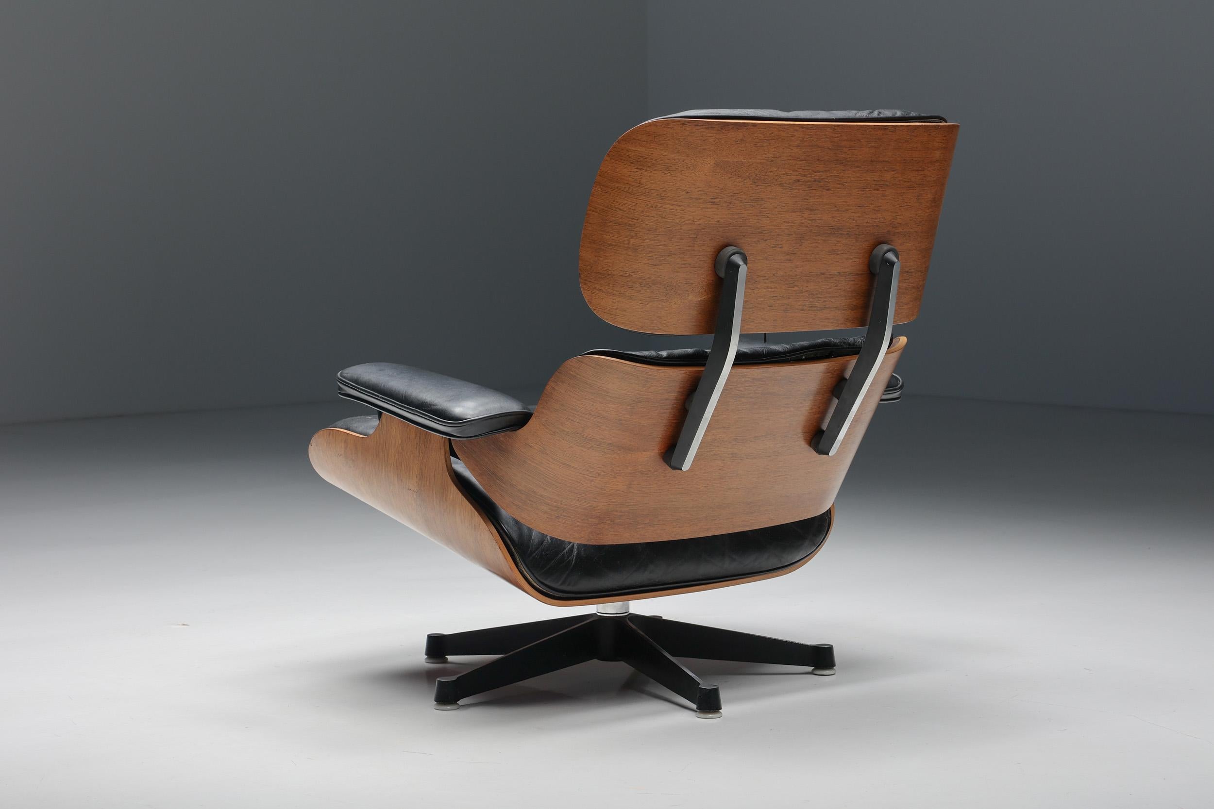 Plywood Herman Miller Eames Lounge Chair & Ottoman, Models 670 & 671, 1957