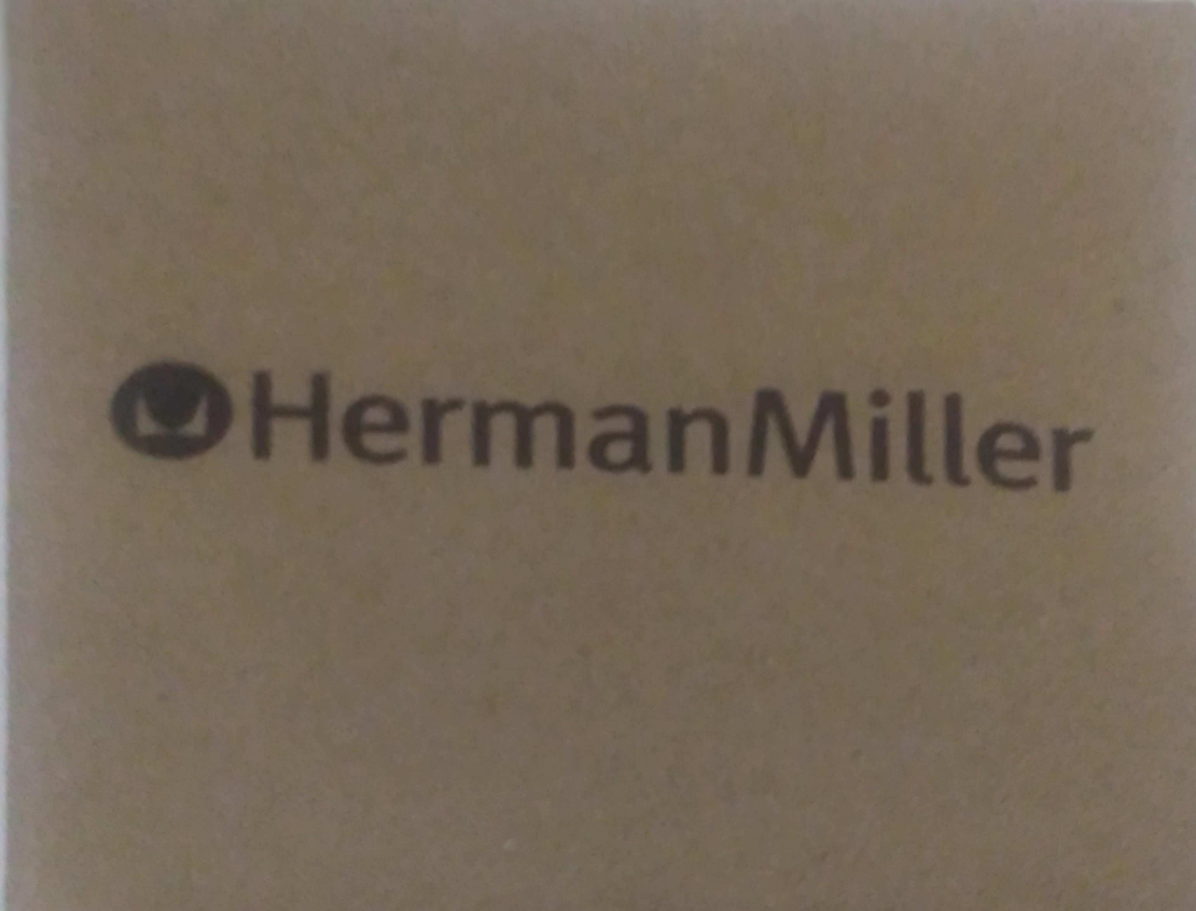 Mogano Sgabelli in miniatura Herman Miller Eames in mogano in vendita