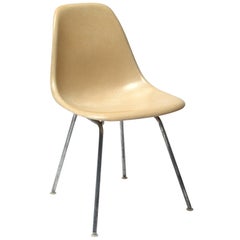 Herman Miller Eames Parchment DSX Fiberglass Shell Chair
