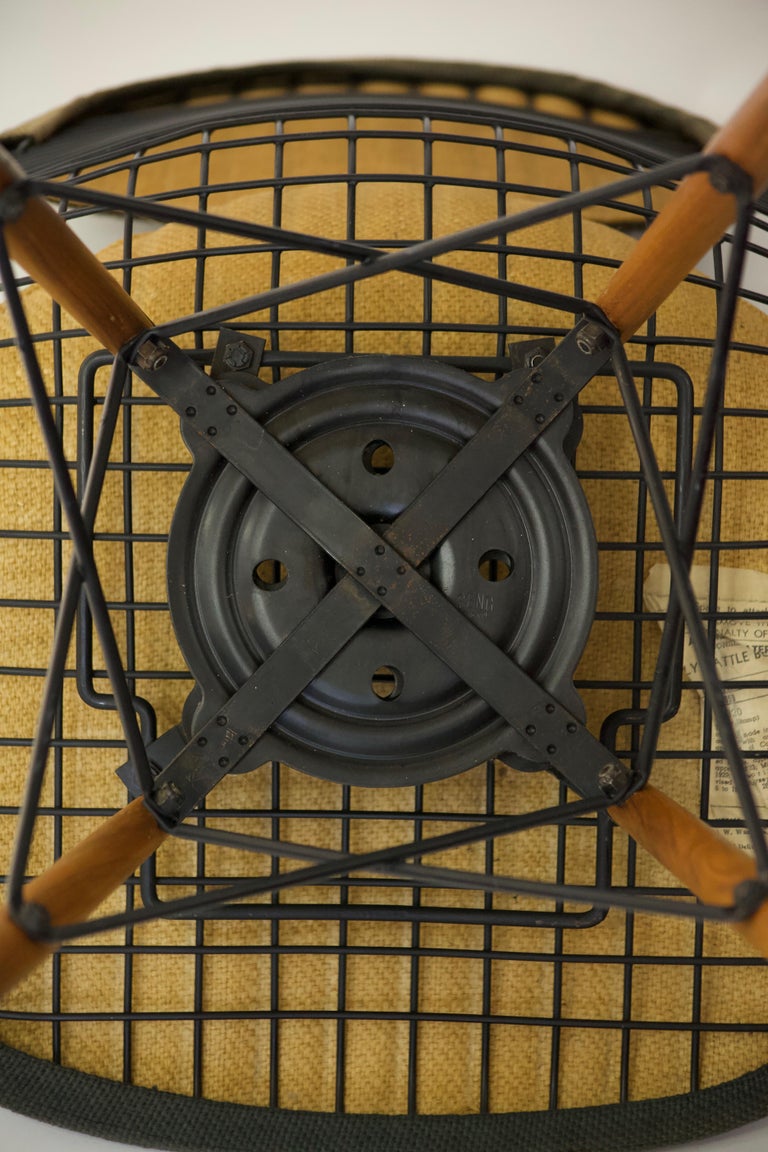 Herman Miller Eames PKW2 Wire Chair with Swivel Dowel Base at 1stDibs