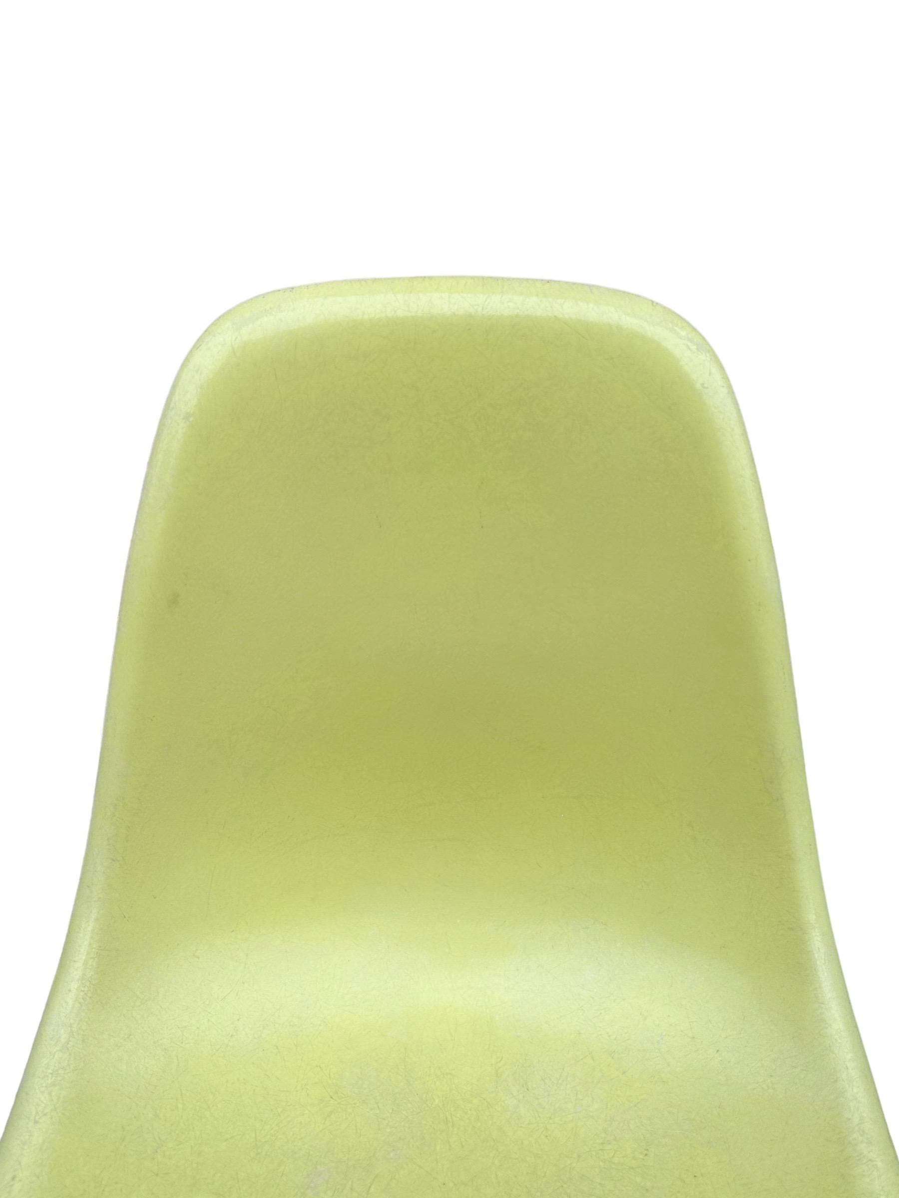 Americano Sedia da scrivania girevole Herman Miller Eames PSCC in vendita