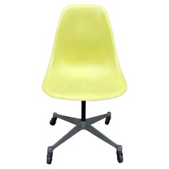 Herman Miller Eames PSCC Swivel Desk Chair