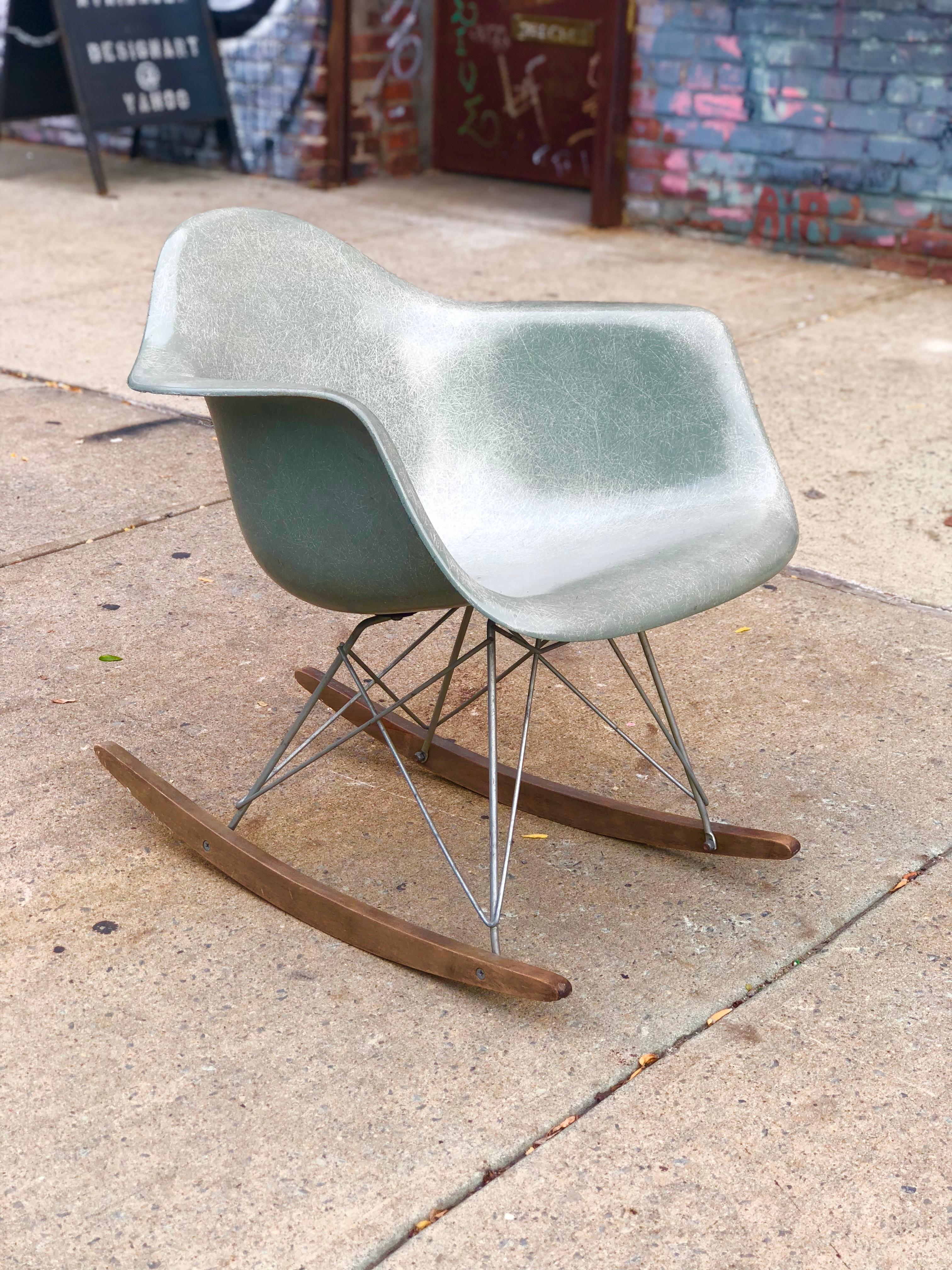 Mid-Century Modern Herman Miller Eames RAR Rocking Chair in Seafoam Green