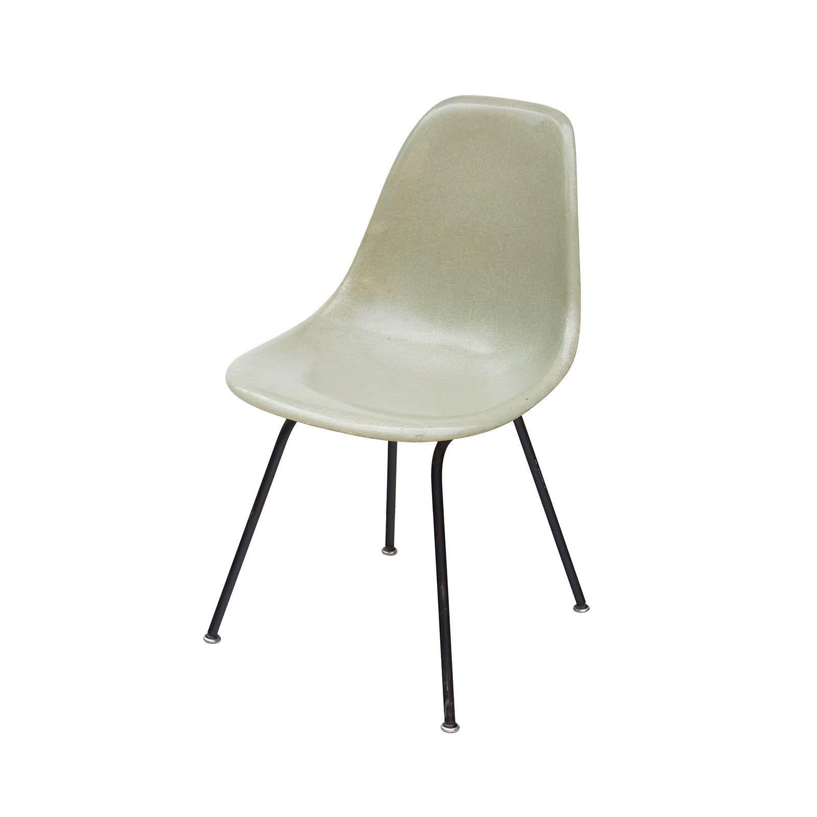 Fiberglass Herman Miller Eames Side Shell Chair in Seafoam Light on Black H Base For Sale