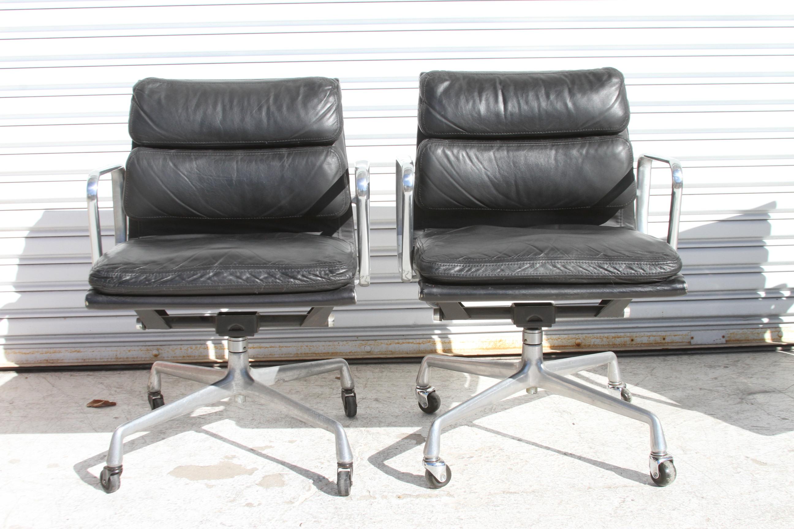 Juego De 10 Sillas Herman Miller Eames Soft Pad Otro en venta