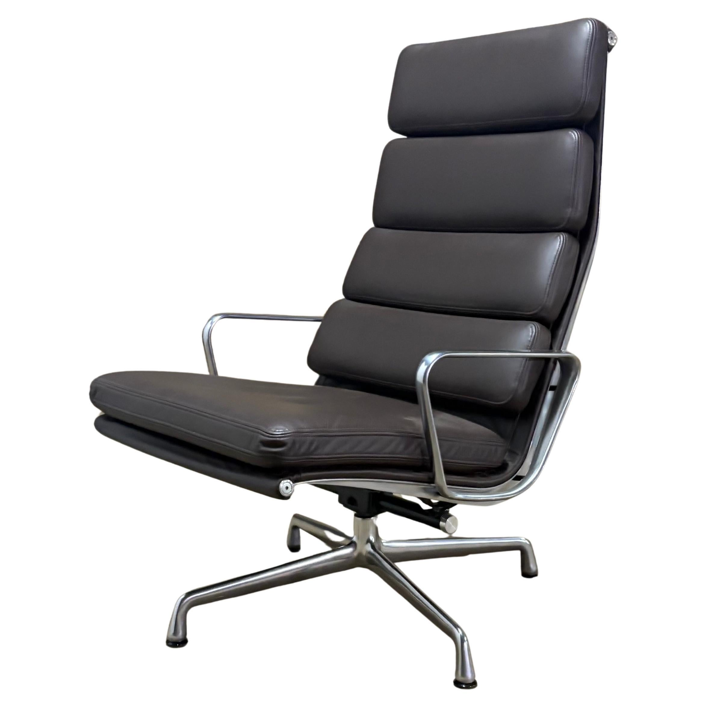 Herman Miller Eames Soft Pad Lounge Chair -Dark Brown