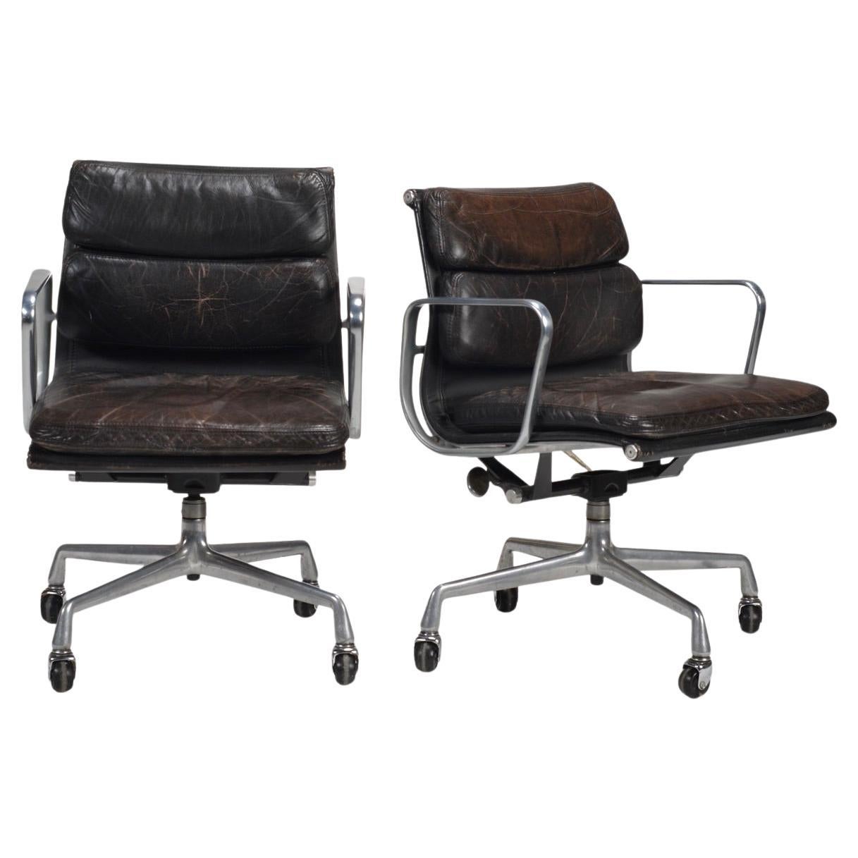 Herman Miller Eames Soft Pad Management Desk Chair - 5 Available