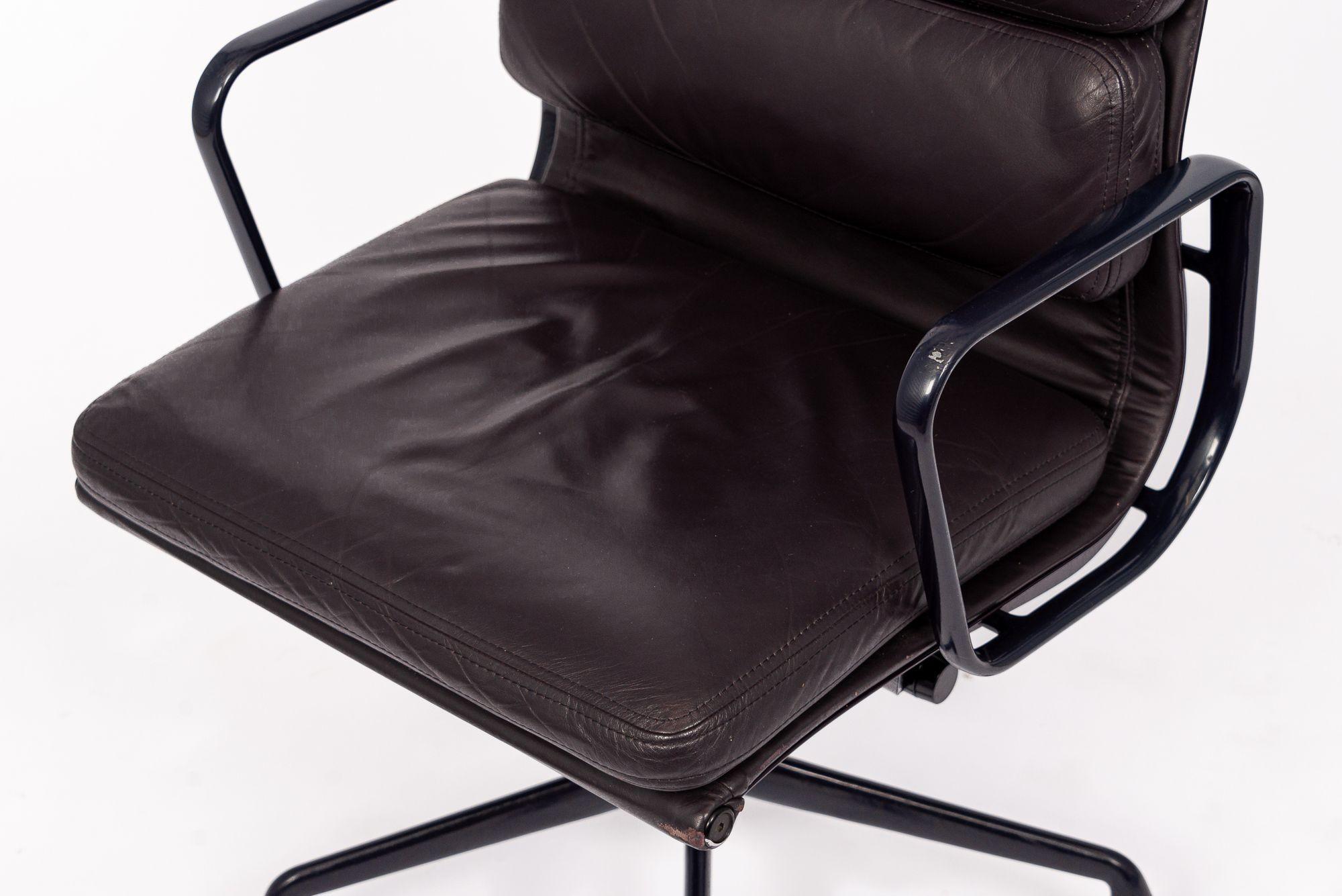 Late 20th Century Herman Miller Eames Tall Eggplant Purple Leather Desk Chair Executive