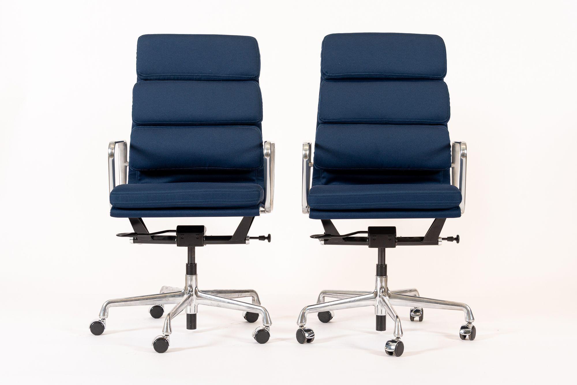 Herman Miller Eames Alto Blu Navy Tessuto Sedie da Ufficio Set di 2 in vendita 5