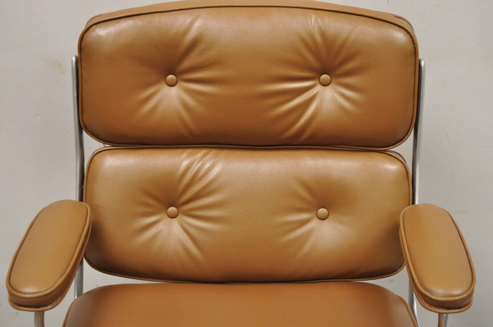 Herman Miller Eames Time Life Brown Kunstleder Rolling Office Desk Chair (Moderne der Mitte des Jahrhunderts)