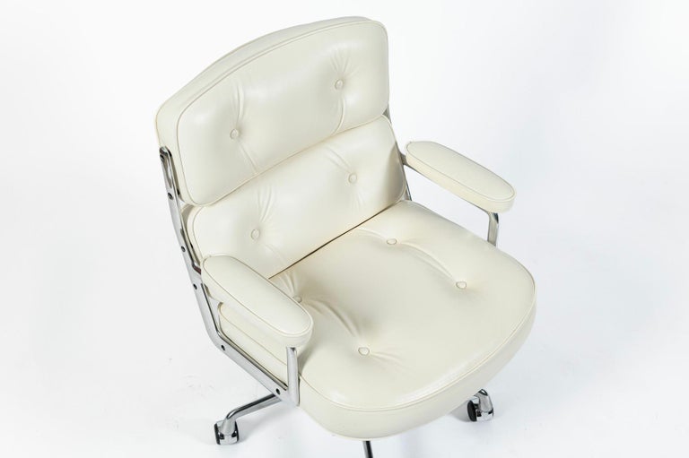 Herman Miller Eames Time Life Lobby White Leather Office Chair