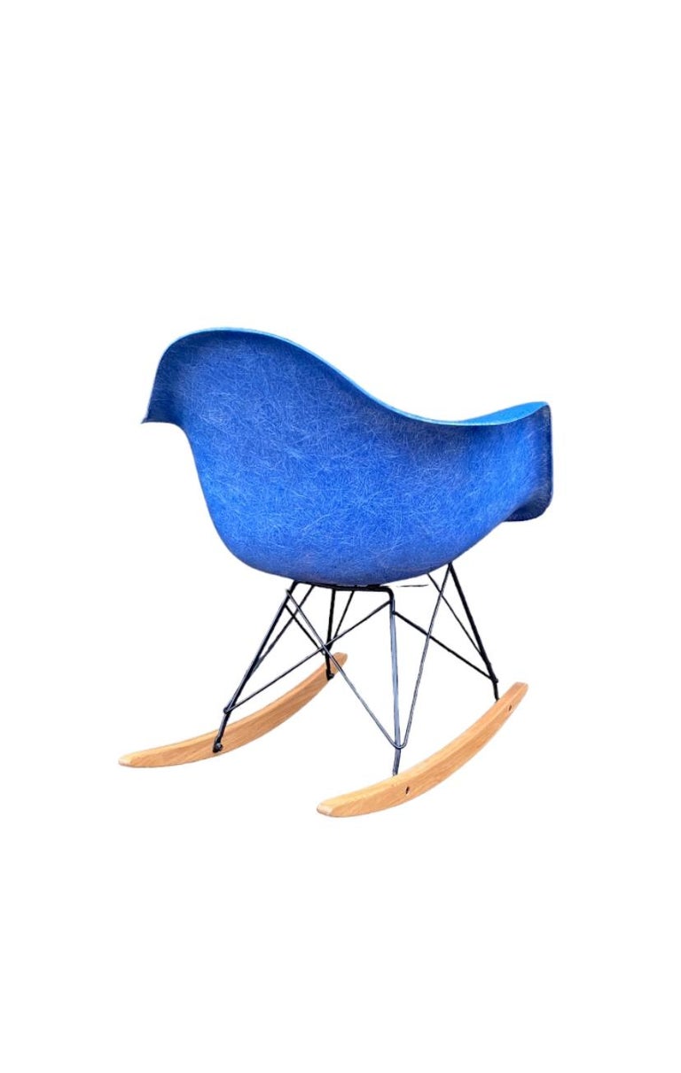 Molded  Herman Miller Eames Ultramarine Fiberglass Rar Rocking Chair For Sale