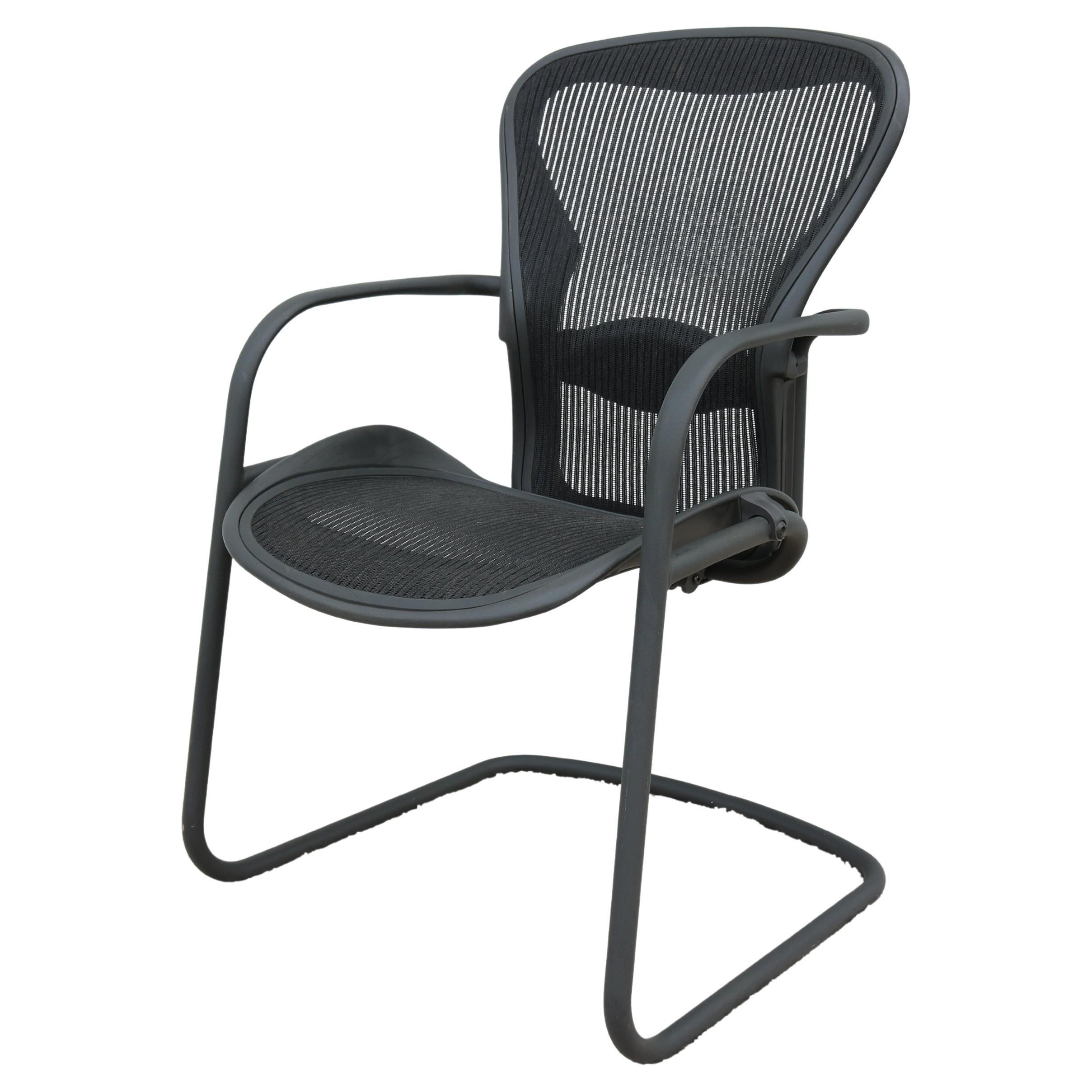 Herman Miller Ergonomic Aeron Side/Guest or Desk Chair Size B, in Carbon Mesh
