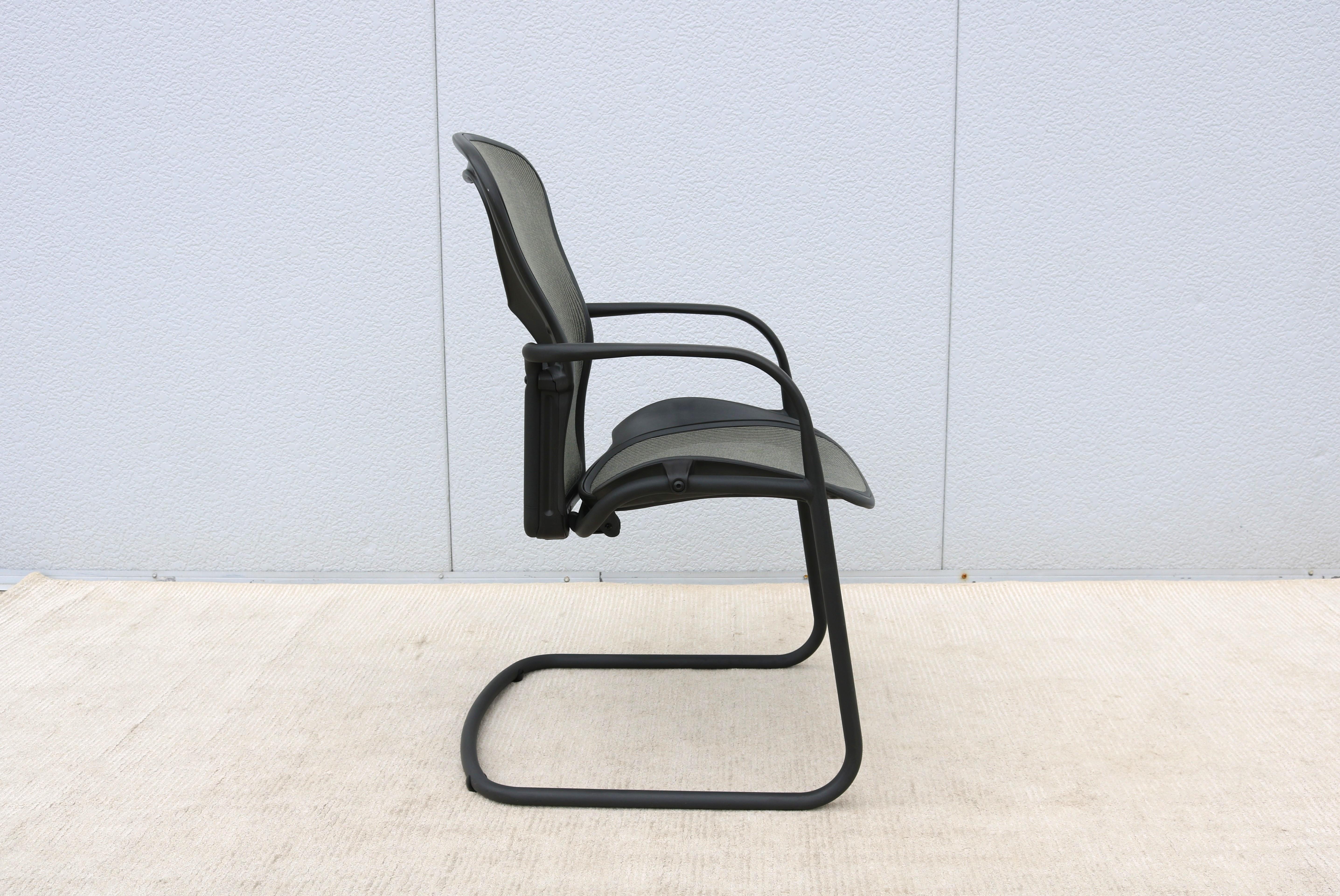 Herman Miller Sedia ergonomica Aeron da tavolo o da fianco Taglia B in Nickel Mesh in vendita 6
