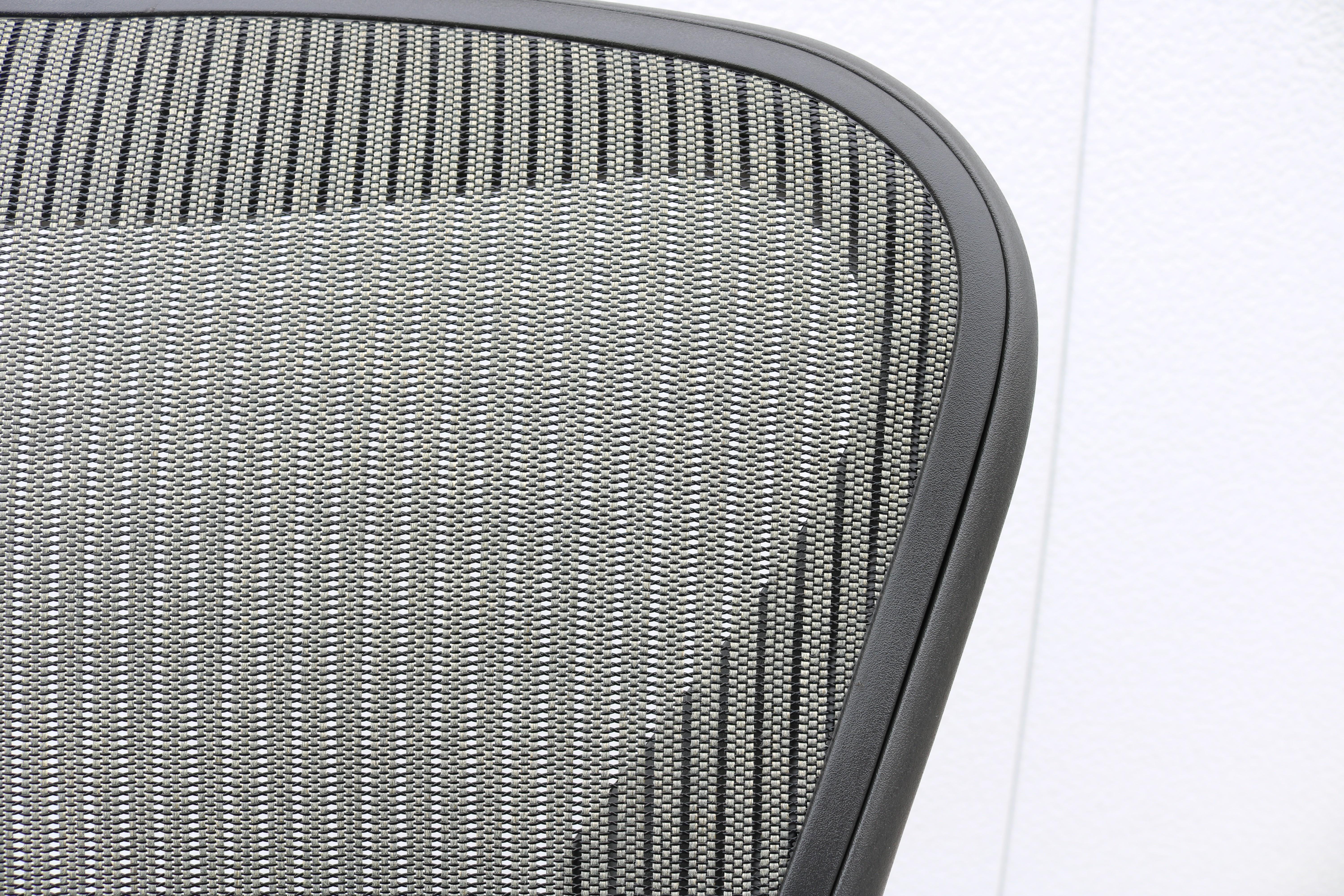 Herman Miller Sedia ergonomica Aeron da tavolo o da fianco Taglia B in Nickel Mesh in vendita 9