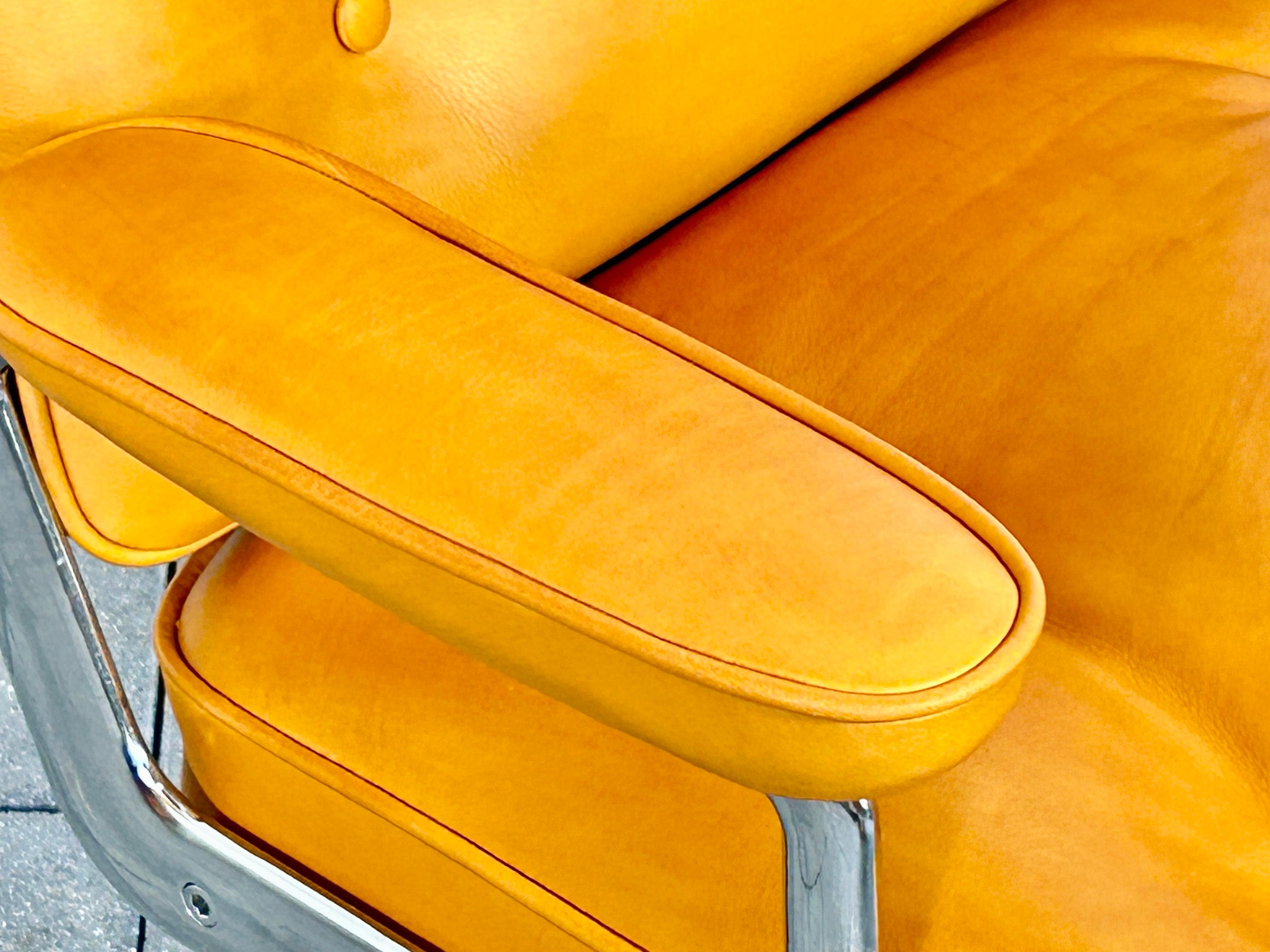 Chaise de salon/temporelle Herman Miller ES104 conçue par Charles & Ray Eames 9