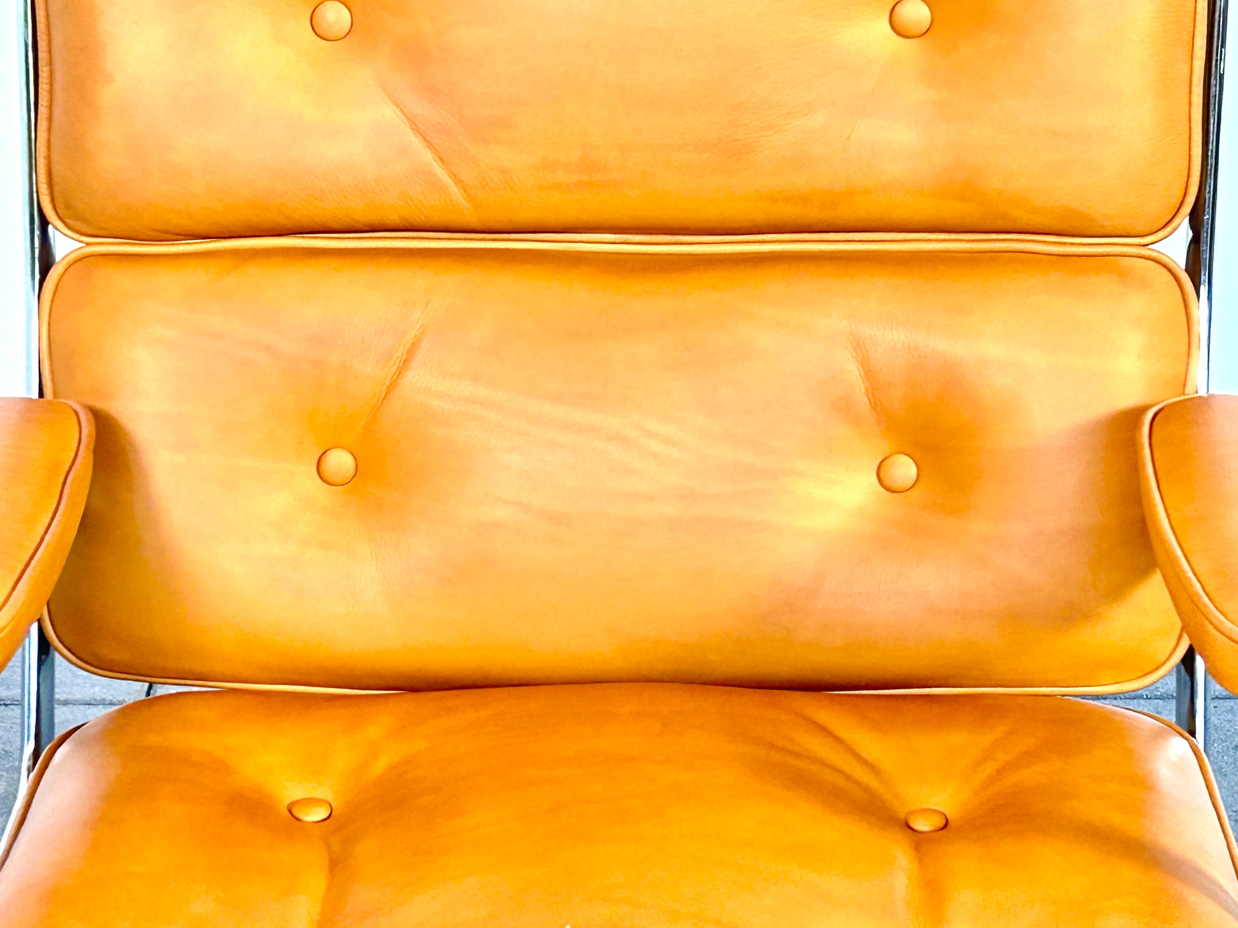Chaise de salon/temporelle Herman Miller ES104 conçue par Charles & Ray Eames 11